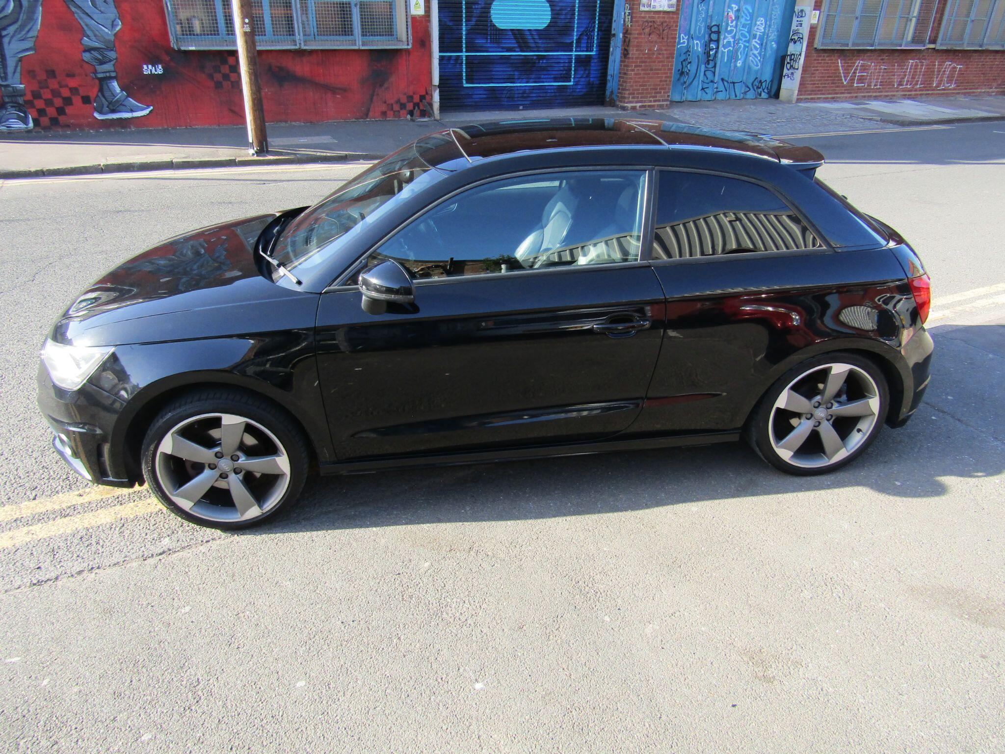 Audi A1 view 7