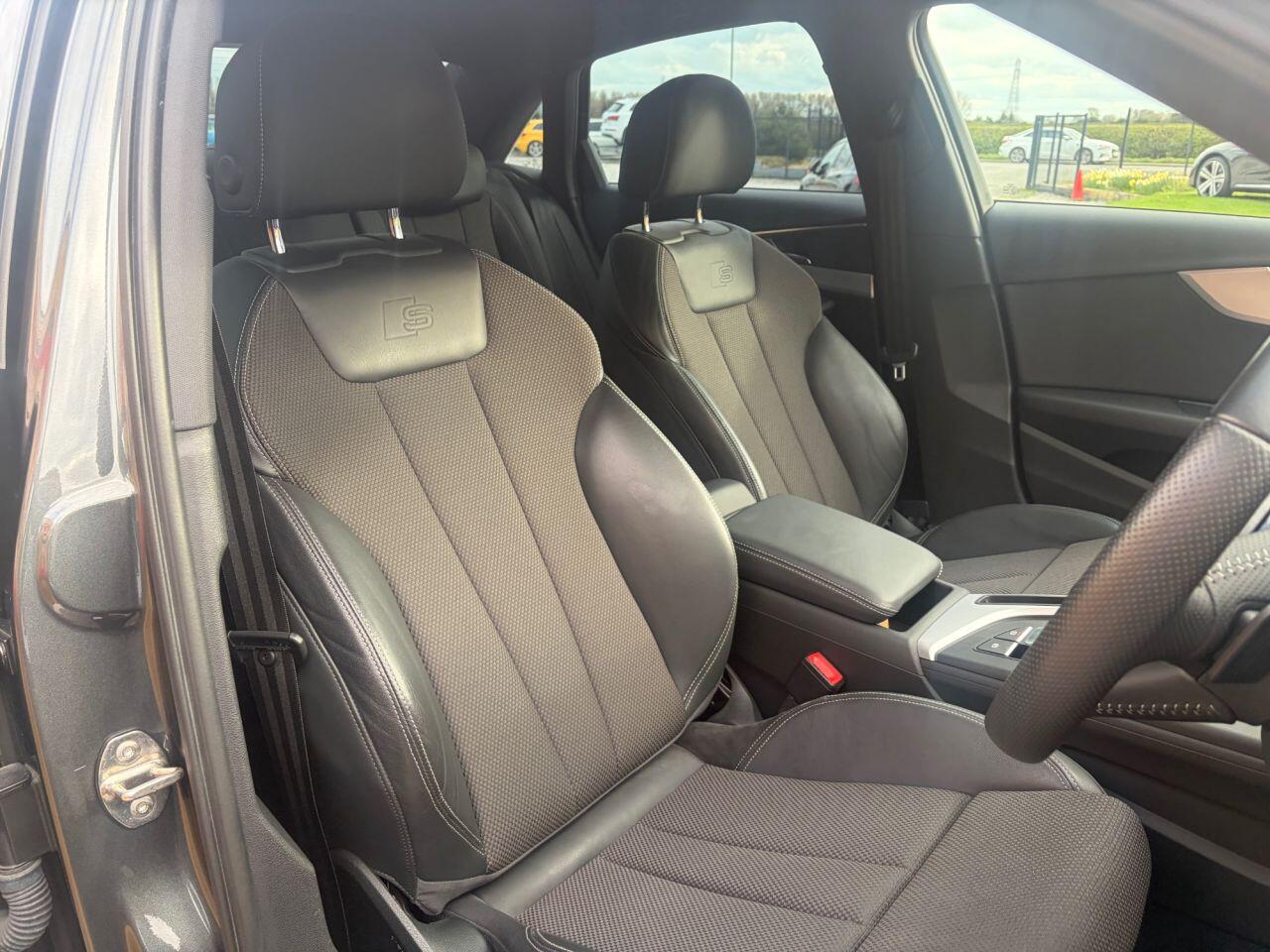 Audi A4 view 17