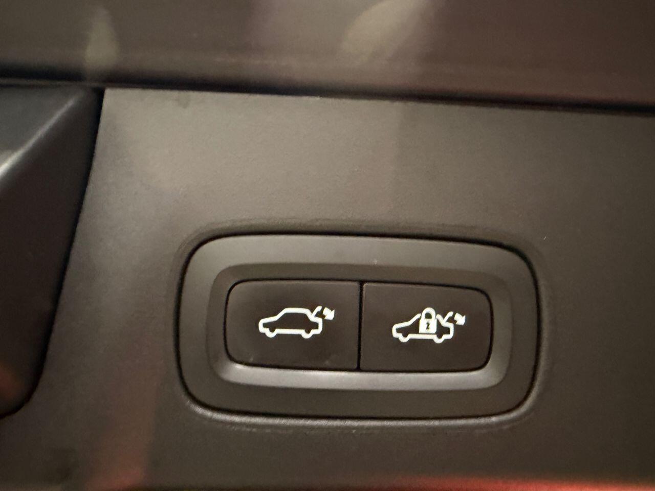 Volvo V90 view 30