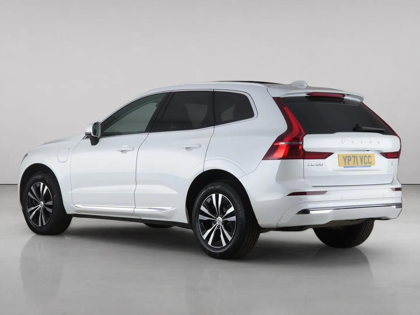 Volvo XC60 view 6