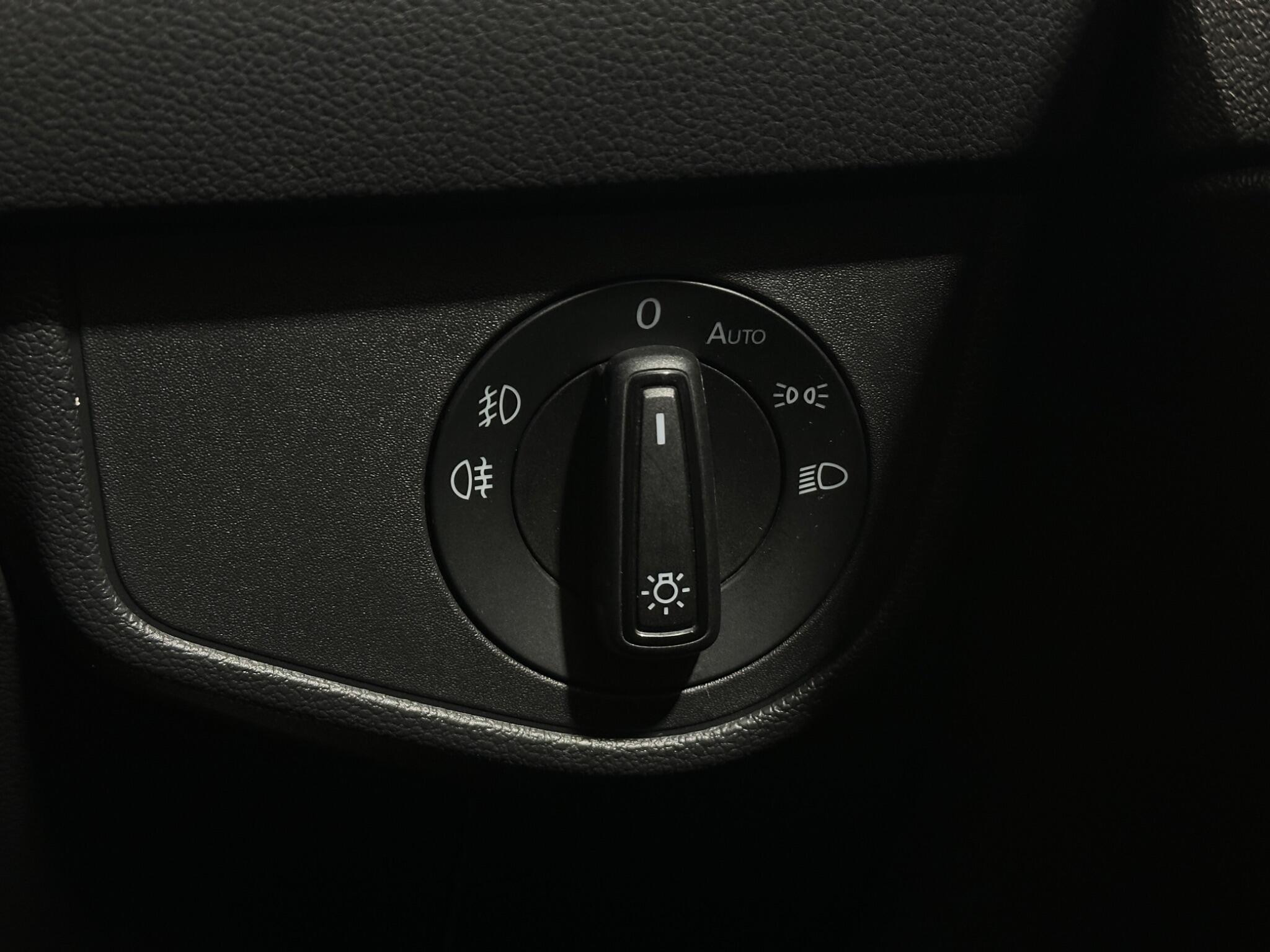 Volkswagen Polo view 18