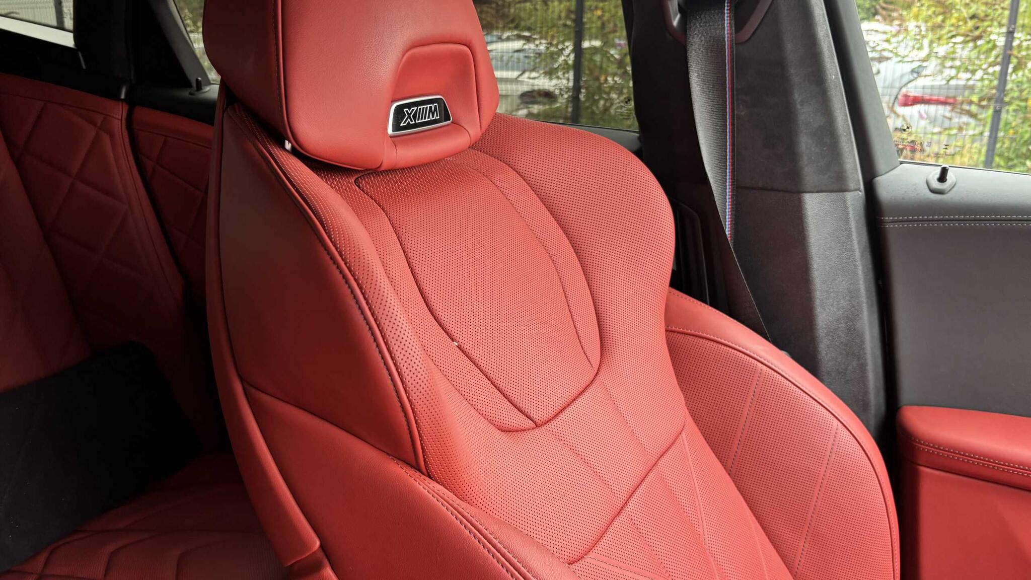 BMW XM view 25