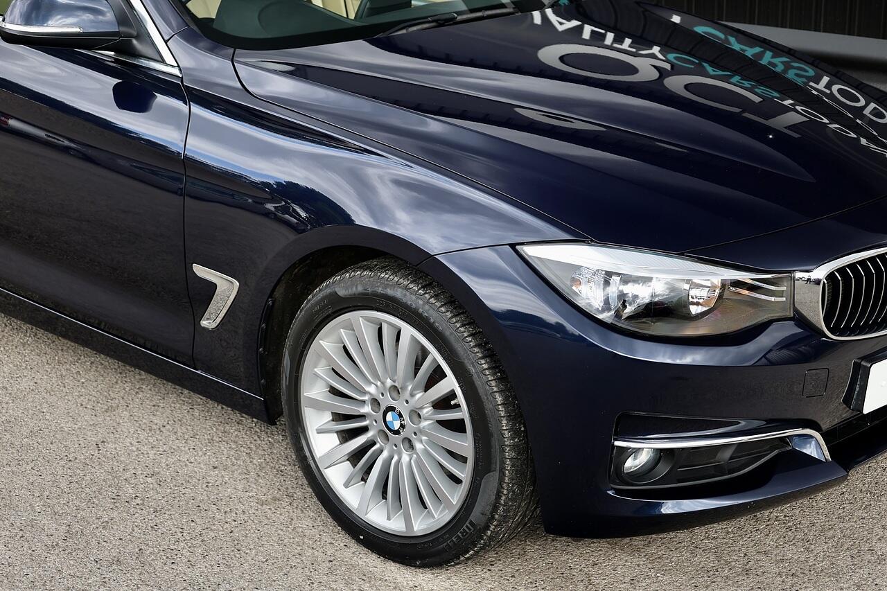 BMW 3 Series Gran Turismo view 34