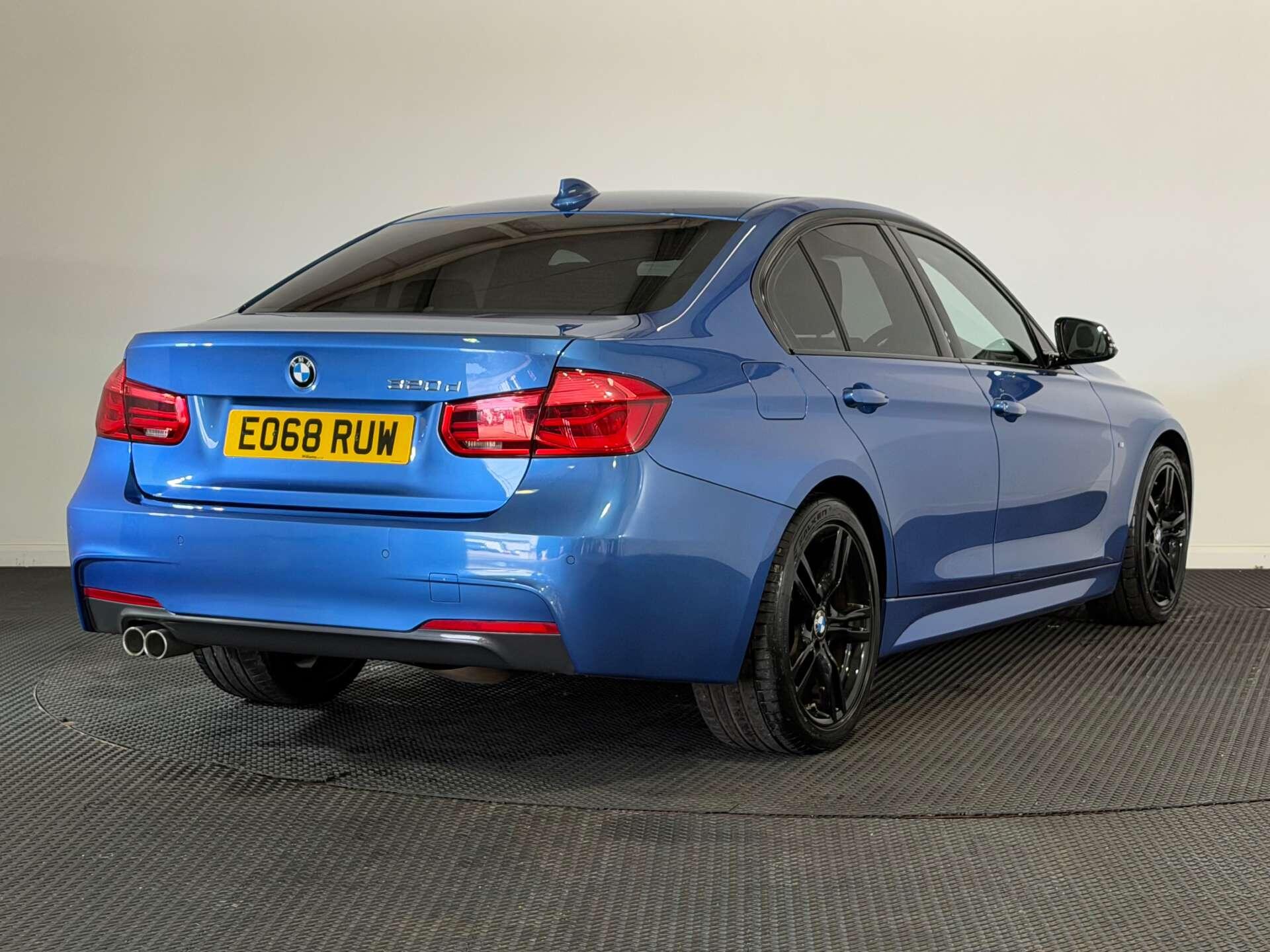 BMW 3 Series view 7