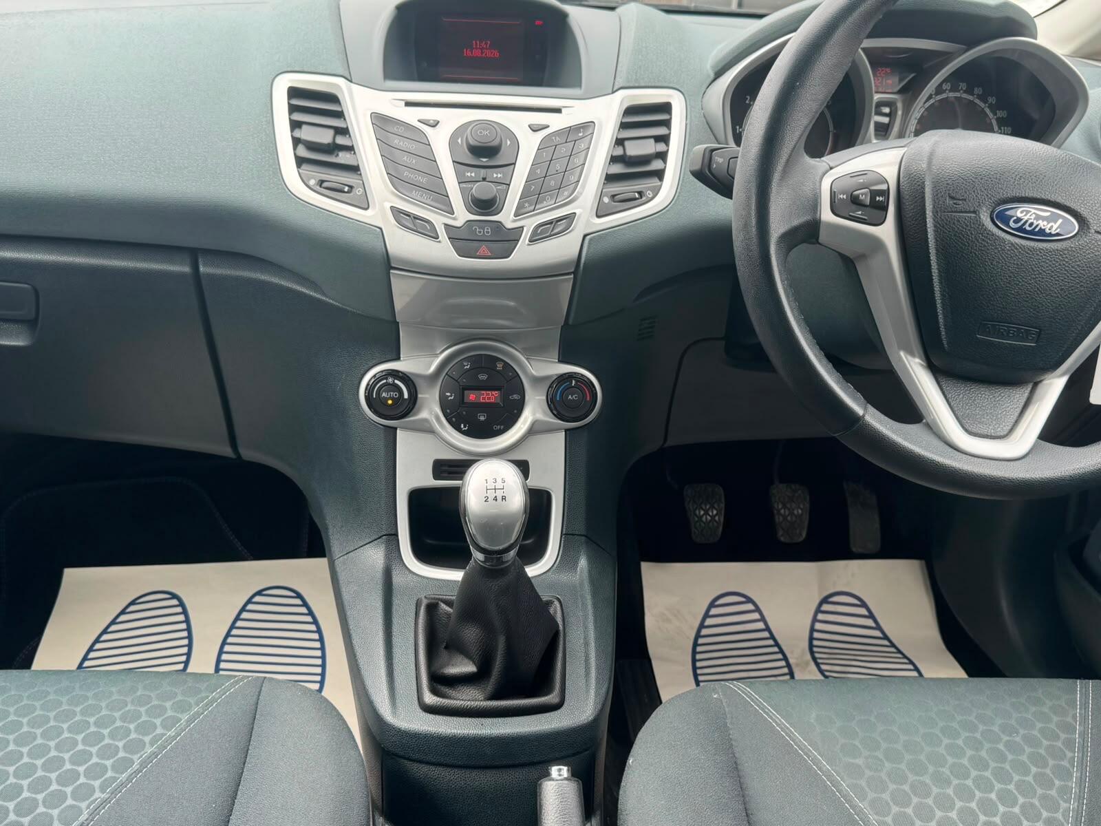Ford Fiesta view 15