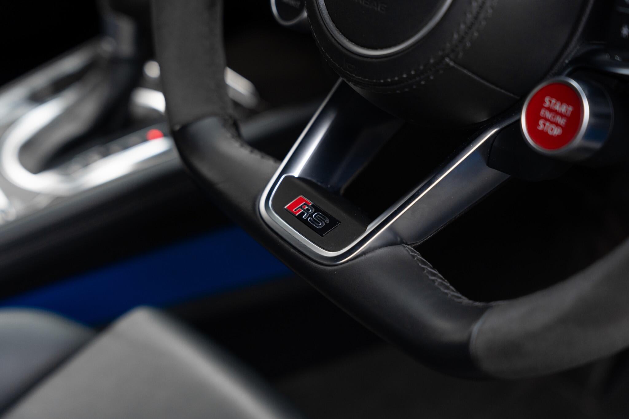 Audi TT RS view 26