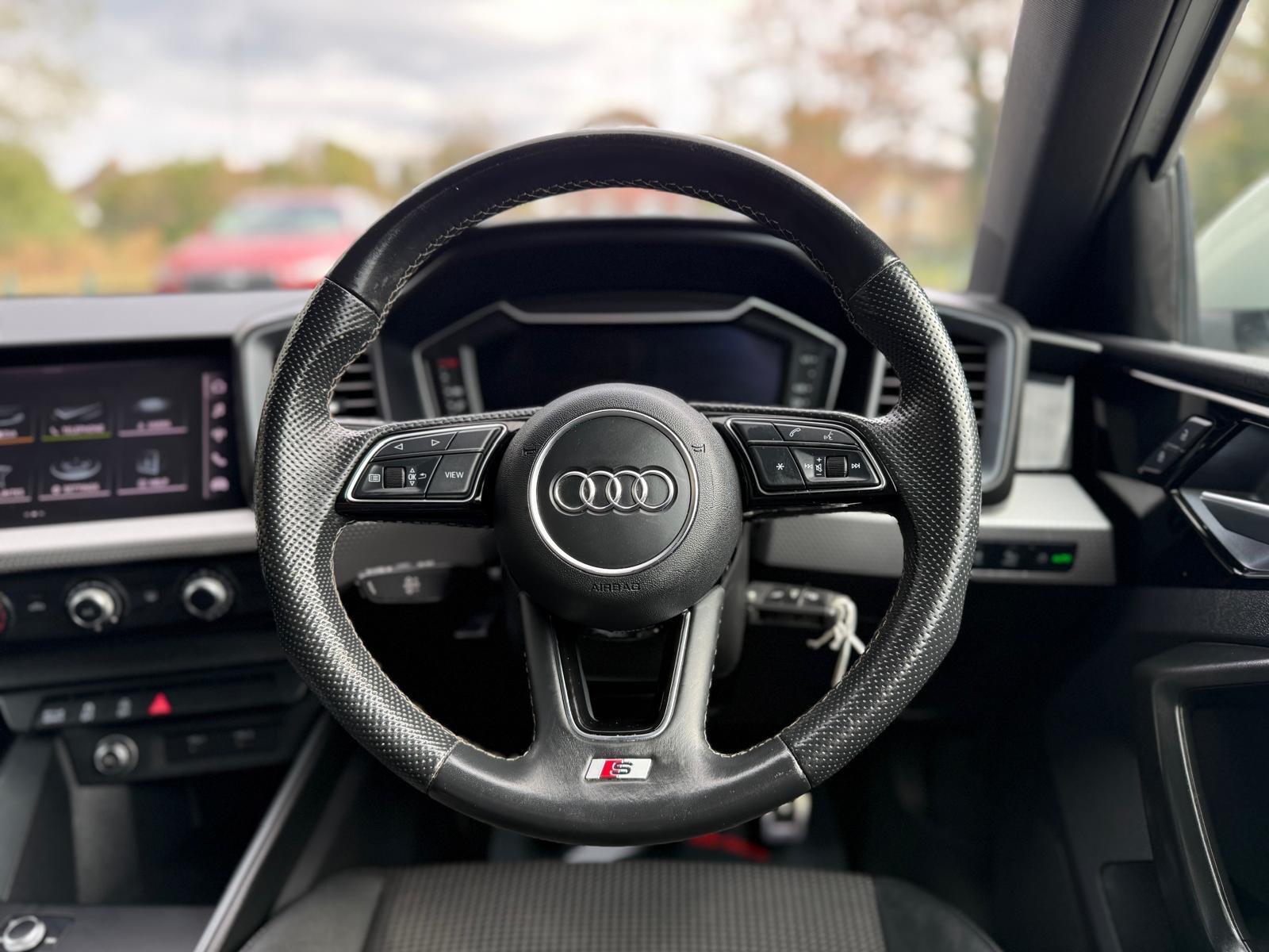 Audi A1 view 22