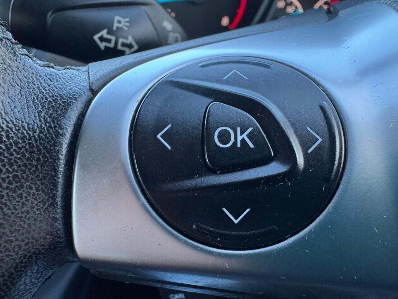 Ford Kuga view 31
