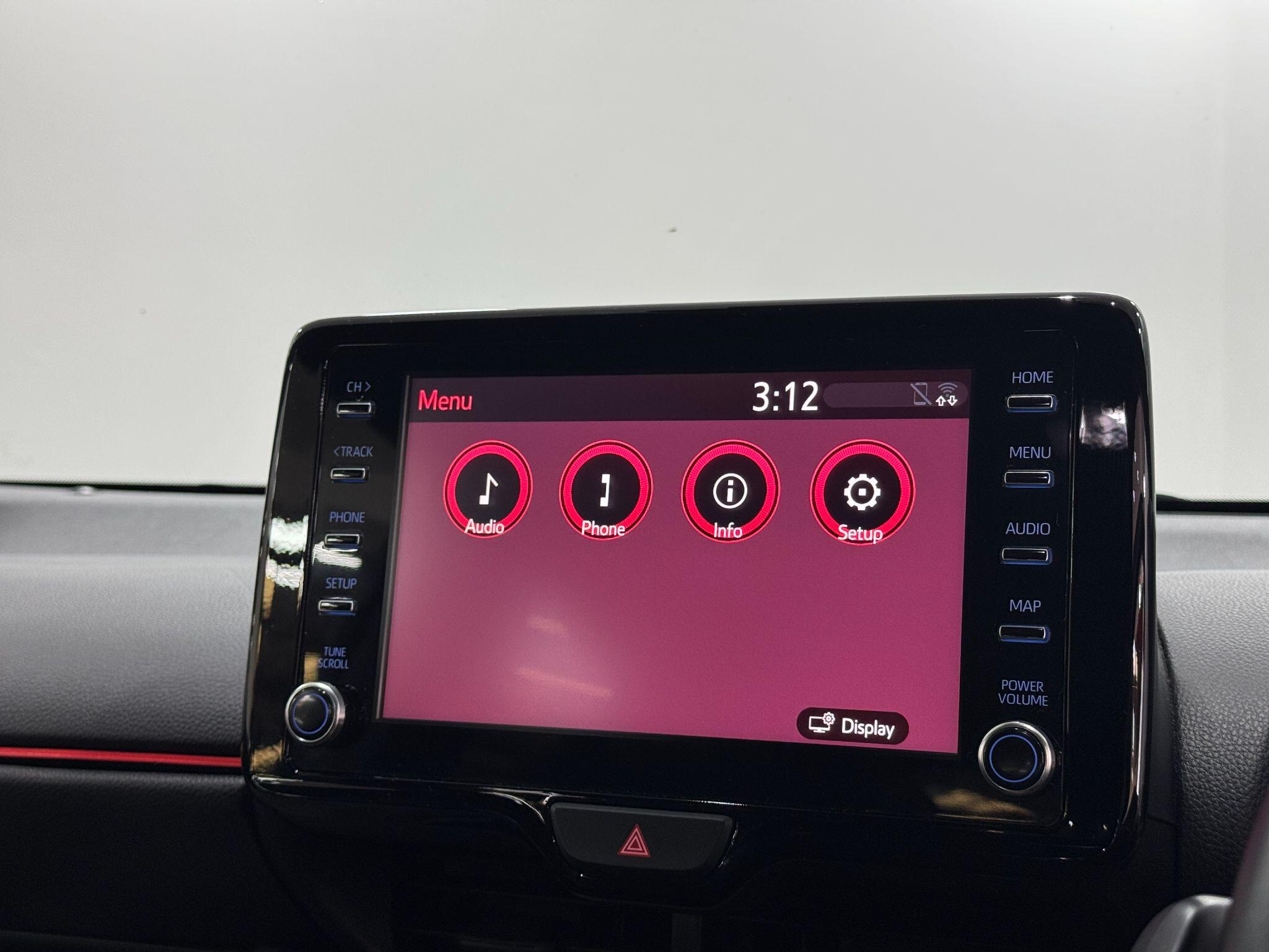 Toyota Yaris view 32
