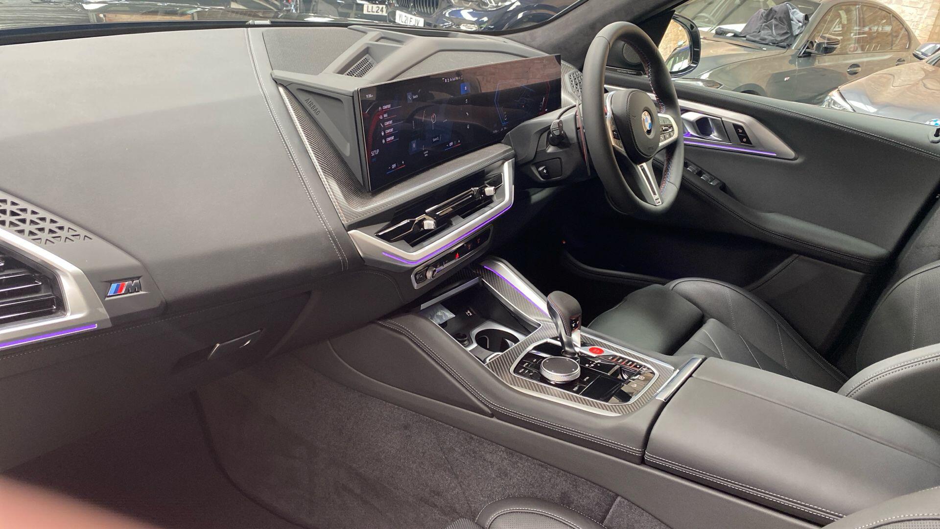 BMW XM view 7