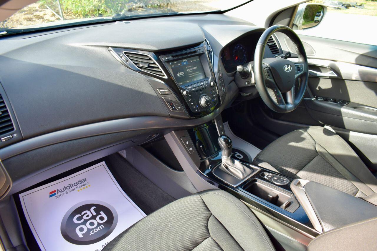Hyundai i40 view 40