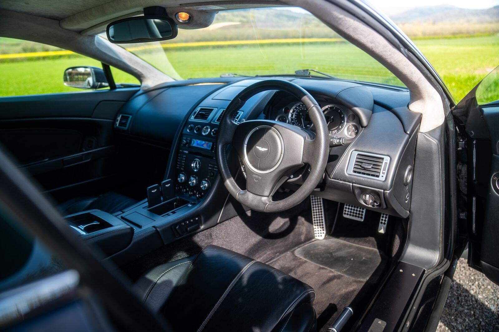 Aston Martin Vantage view 20