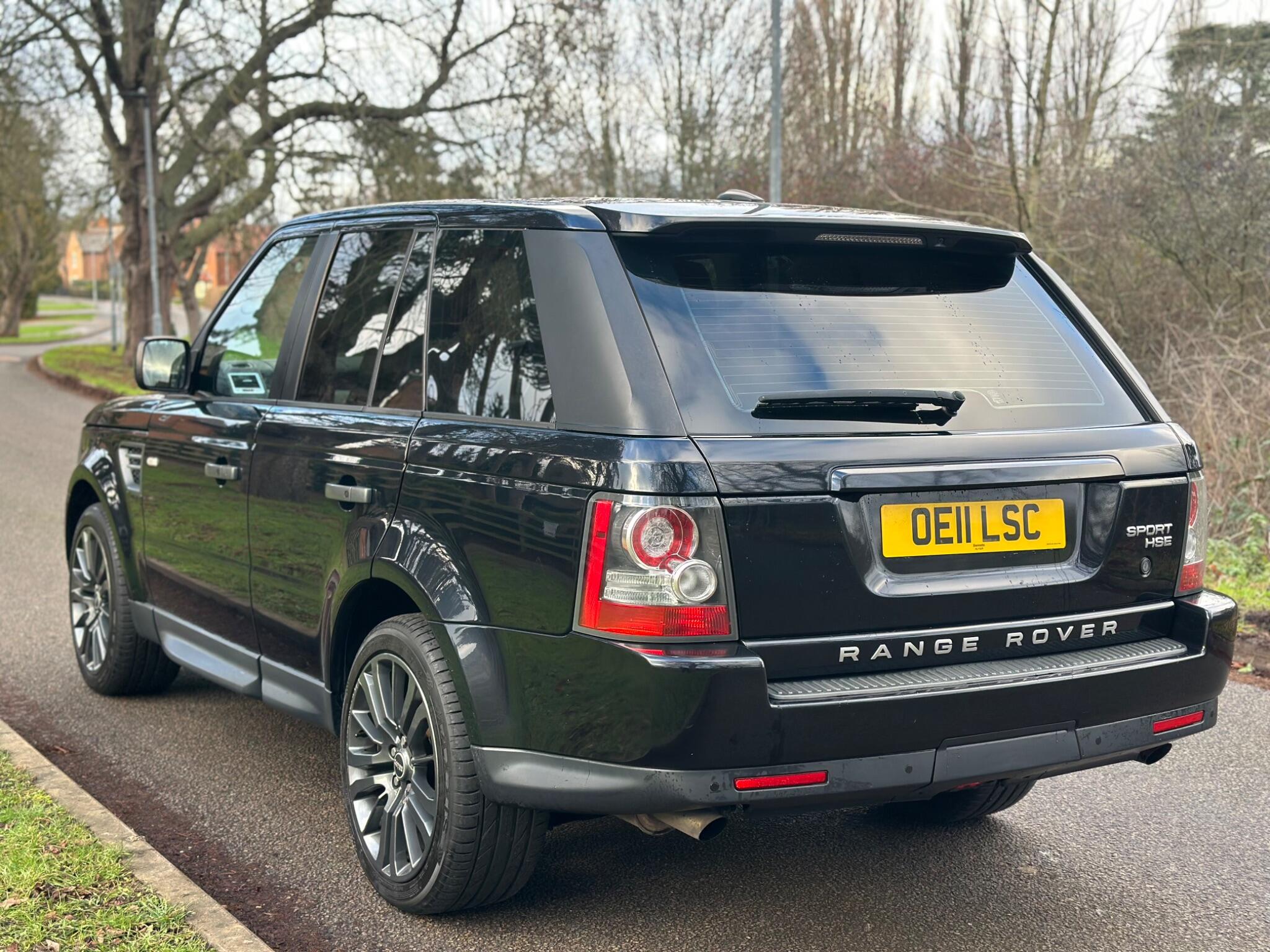 2011 Land Rover Range Rover Sport image 3