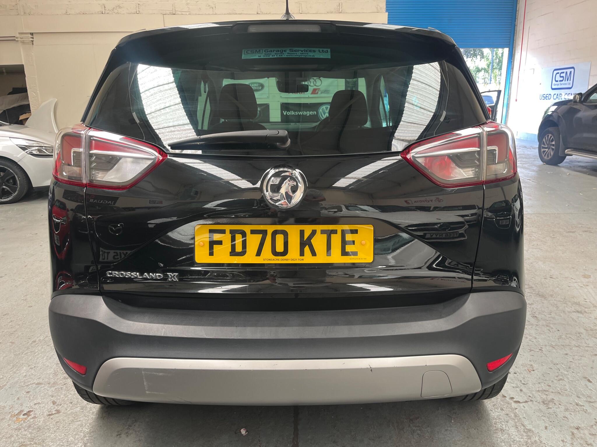 Vauxhall Crossland X view 9
