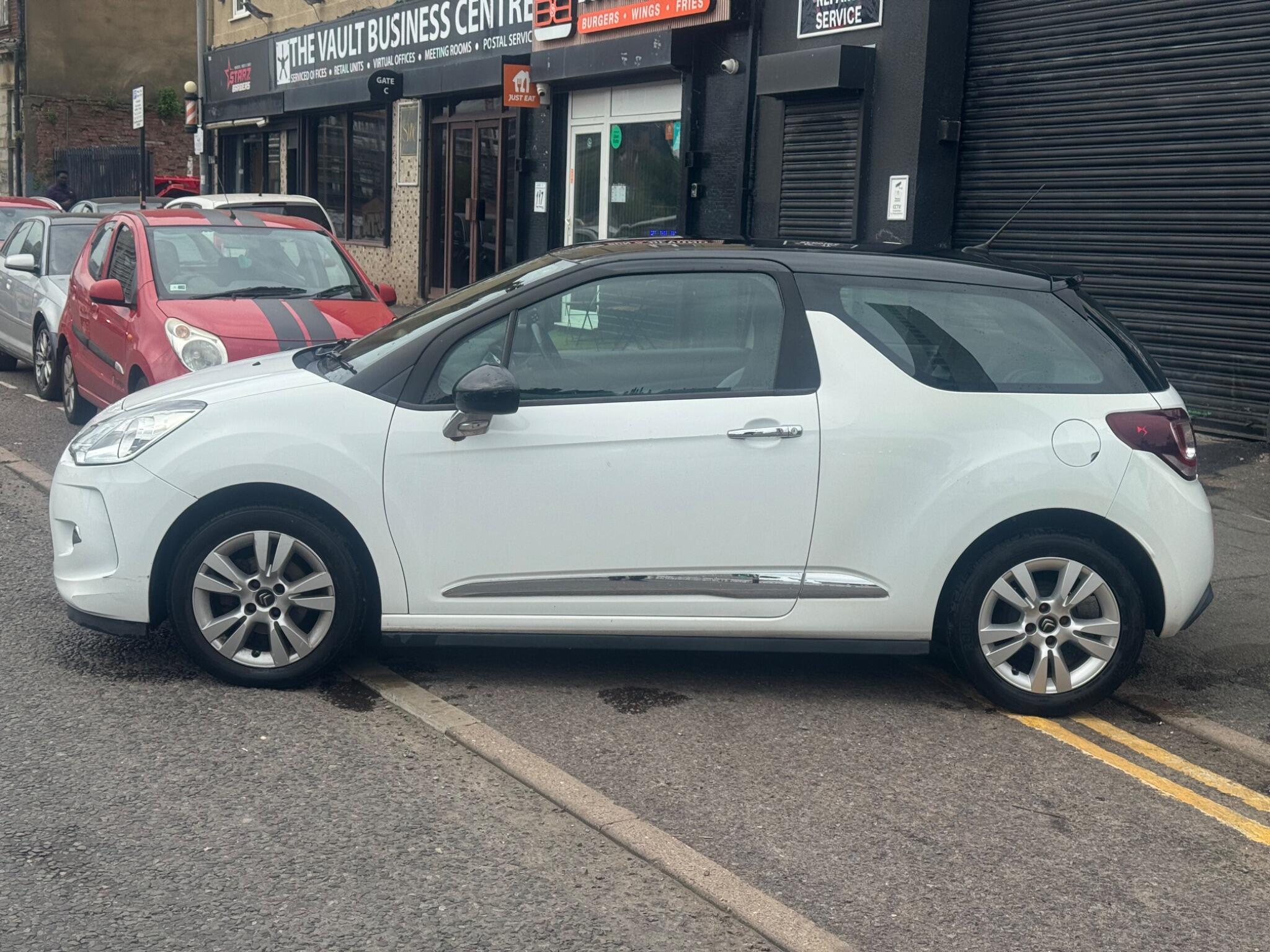 Citroen DS3 view 5