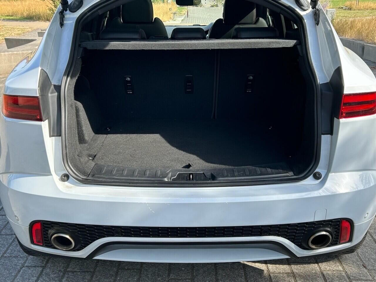 Jaguar E-Pace view 17