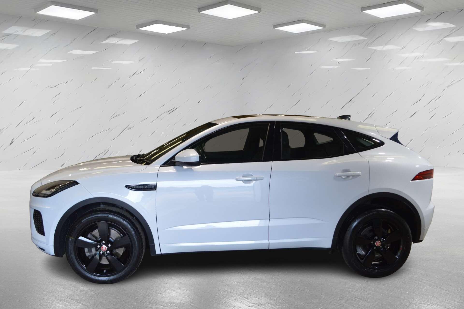 Jaguar E-Pace view 5