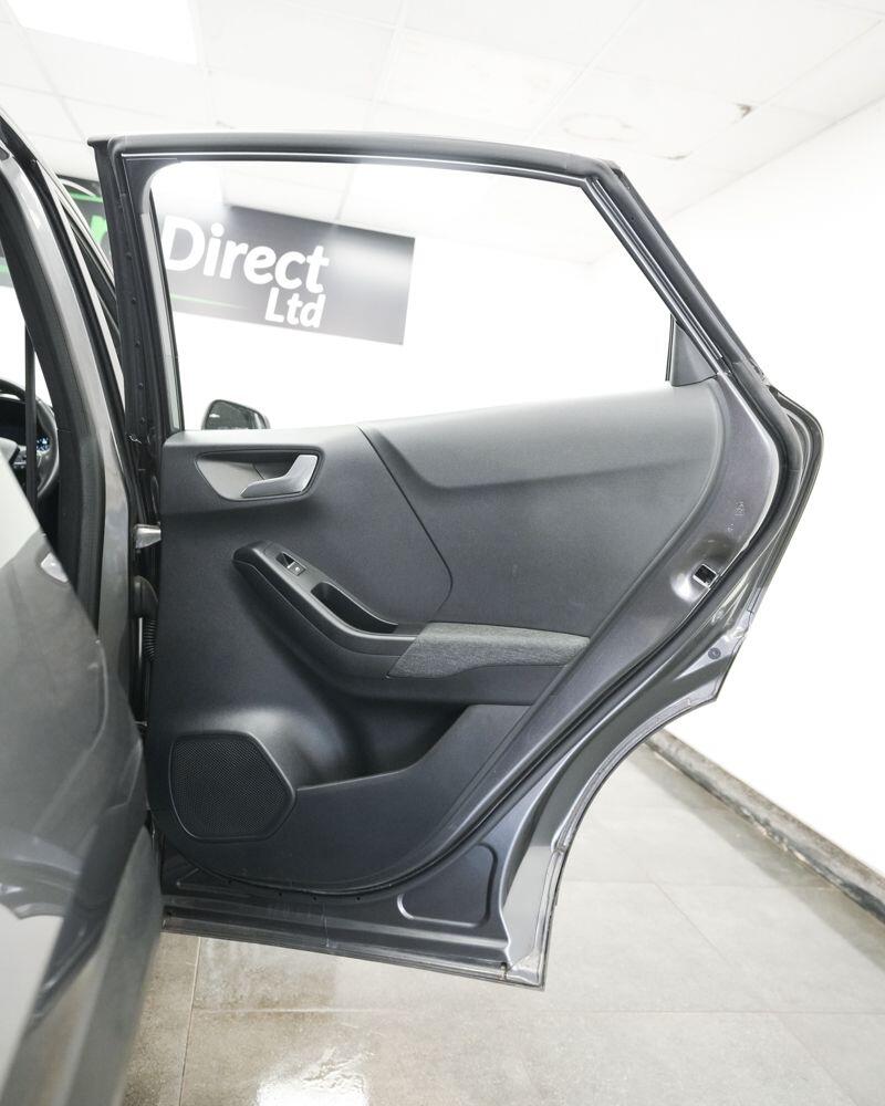 Ford Puma view 17
