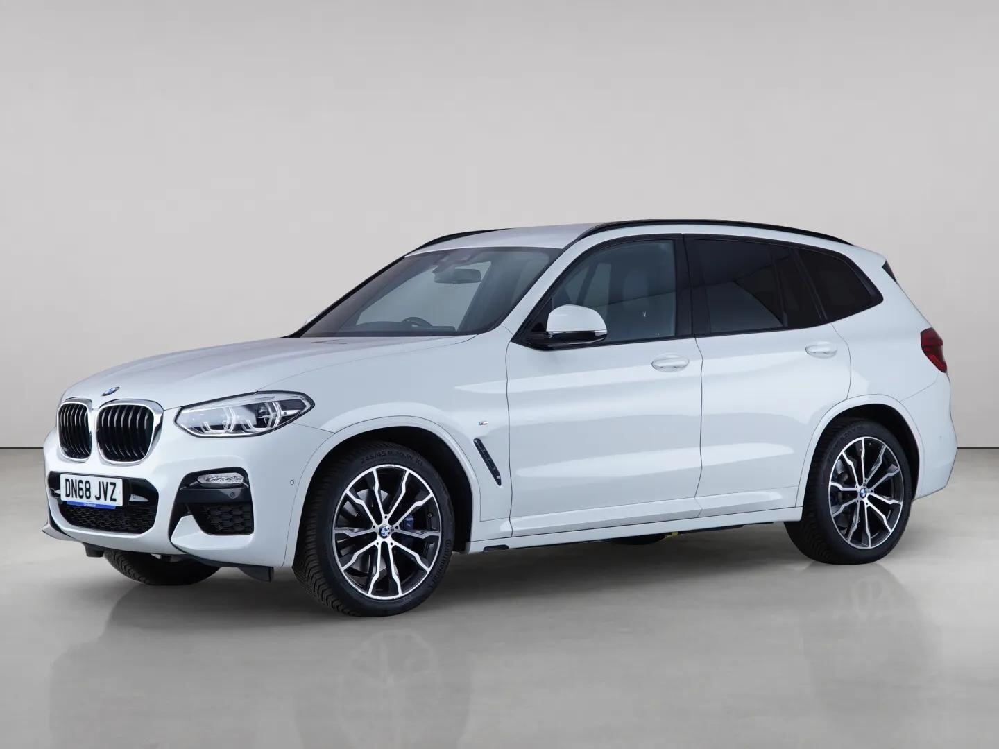 BMW X3 view 2