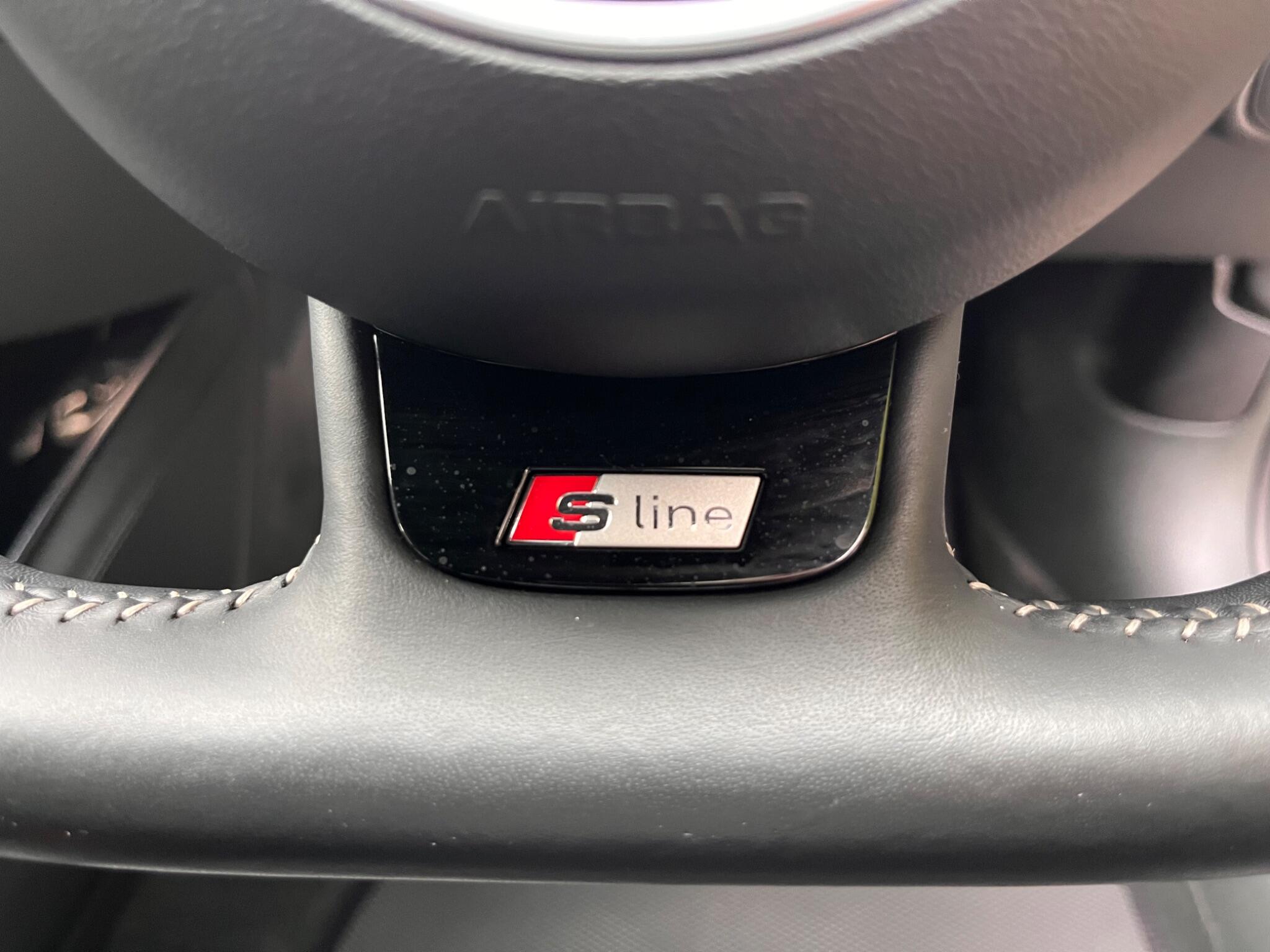 Audi A6 view 31