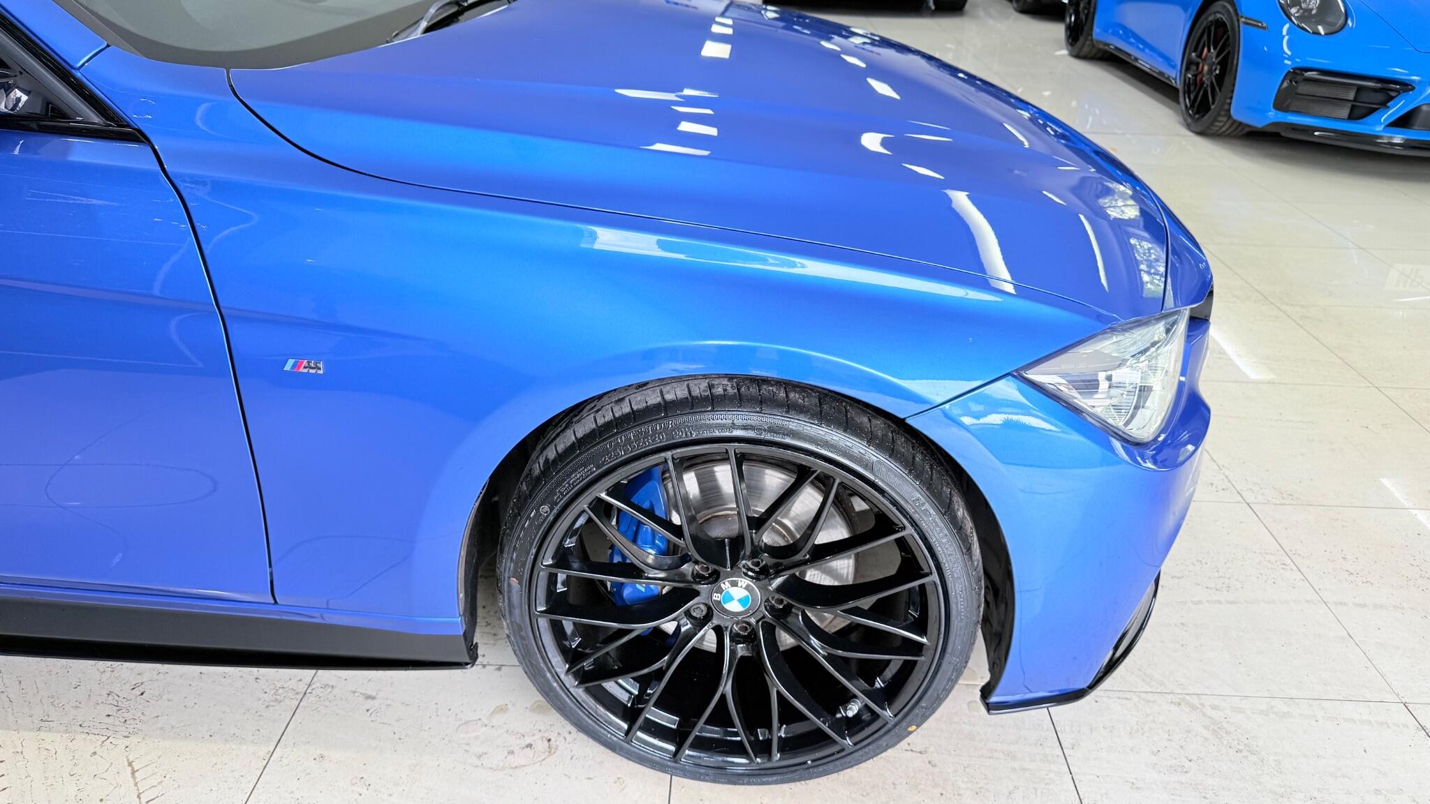 BMW 3 Series view 42