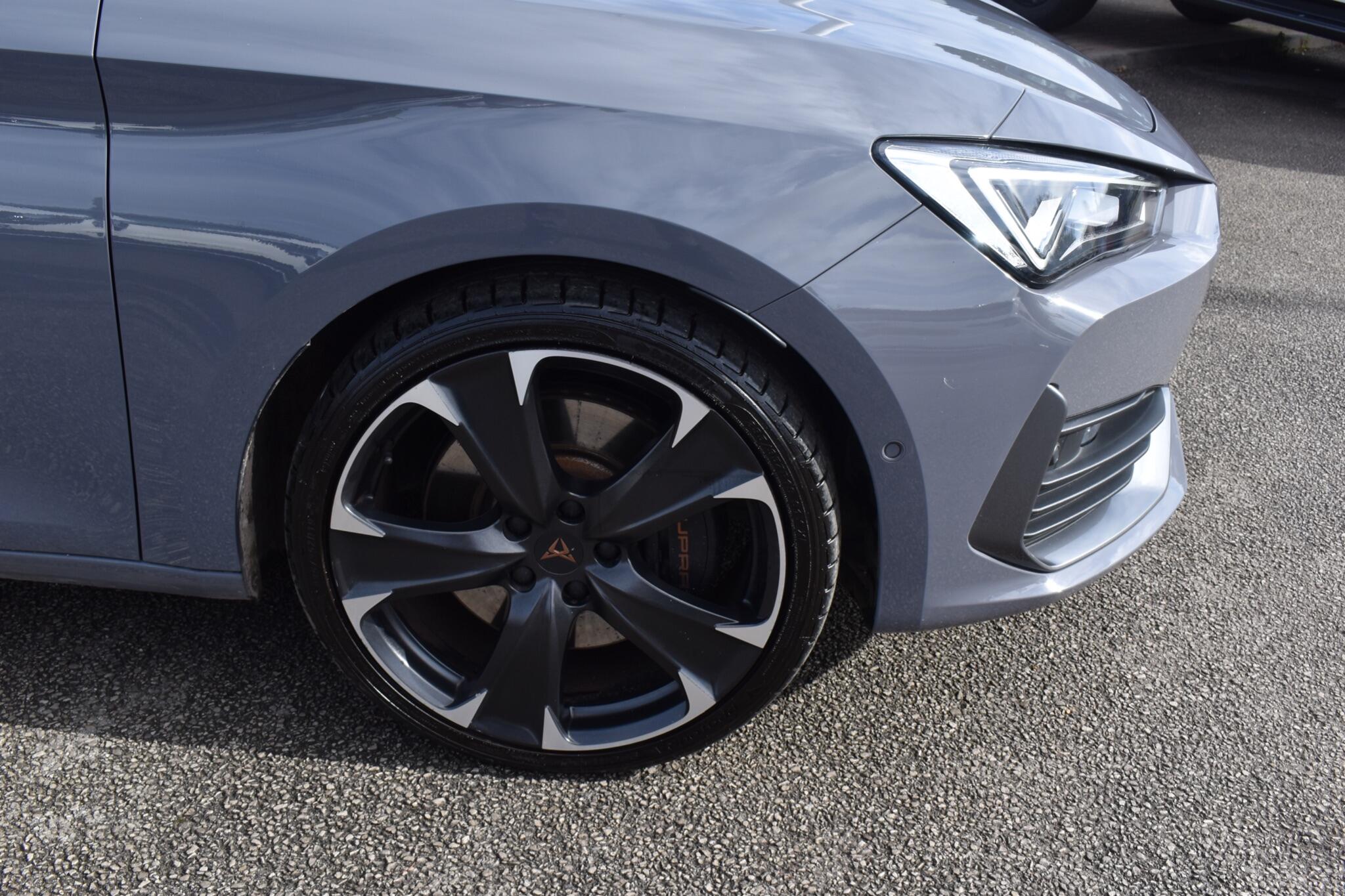 Leon - 1.4 eHybrid 12.8kWh VZ2 DSG Euro 6 (s/s) 5dr - Image 3