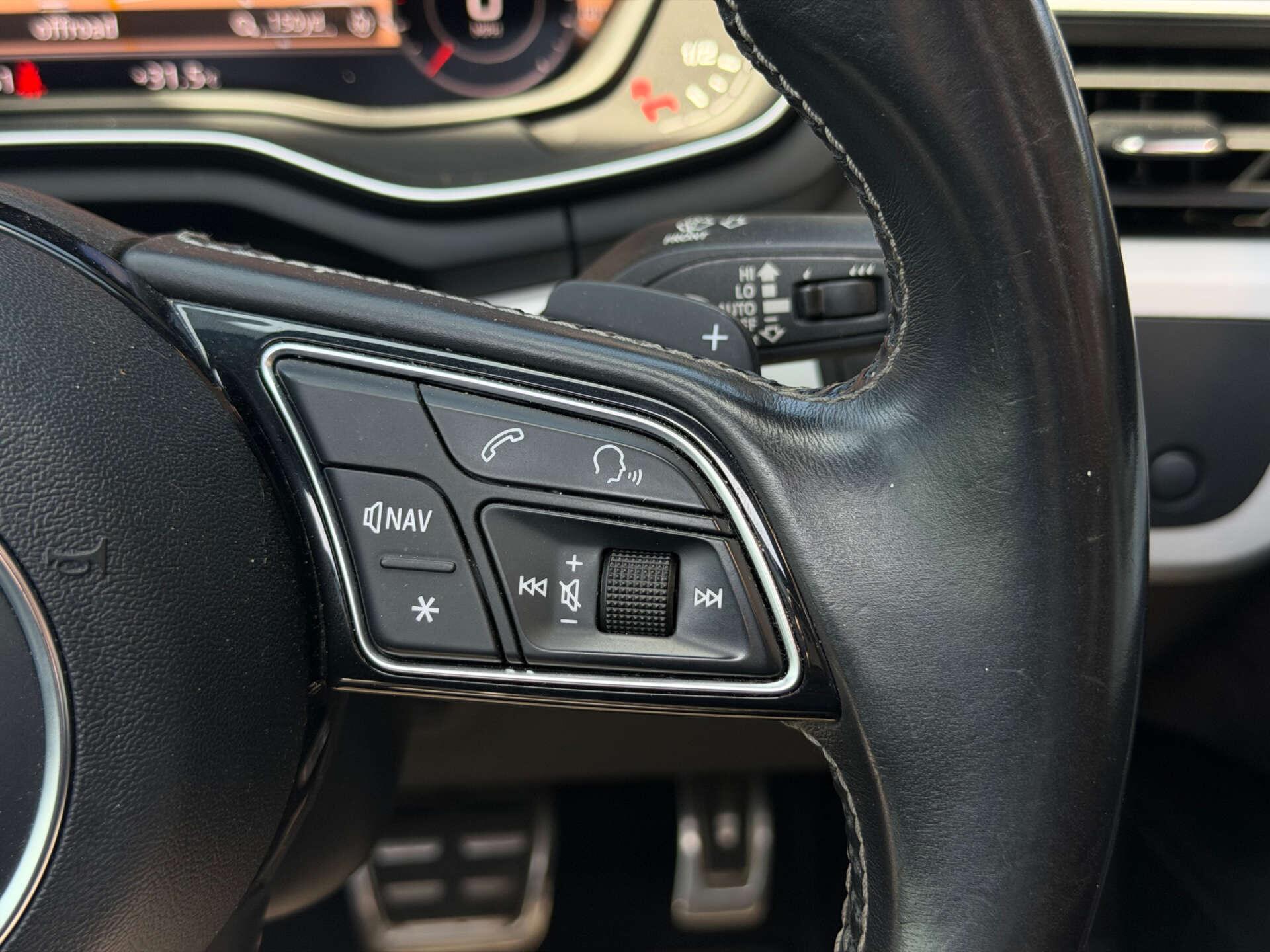 Audi S5 view 16