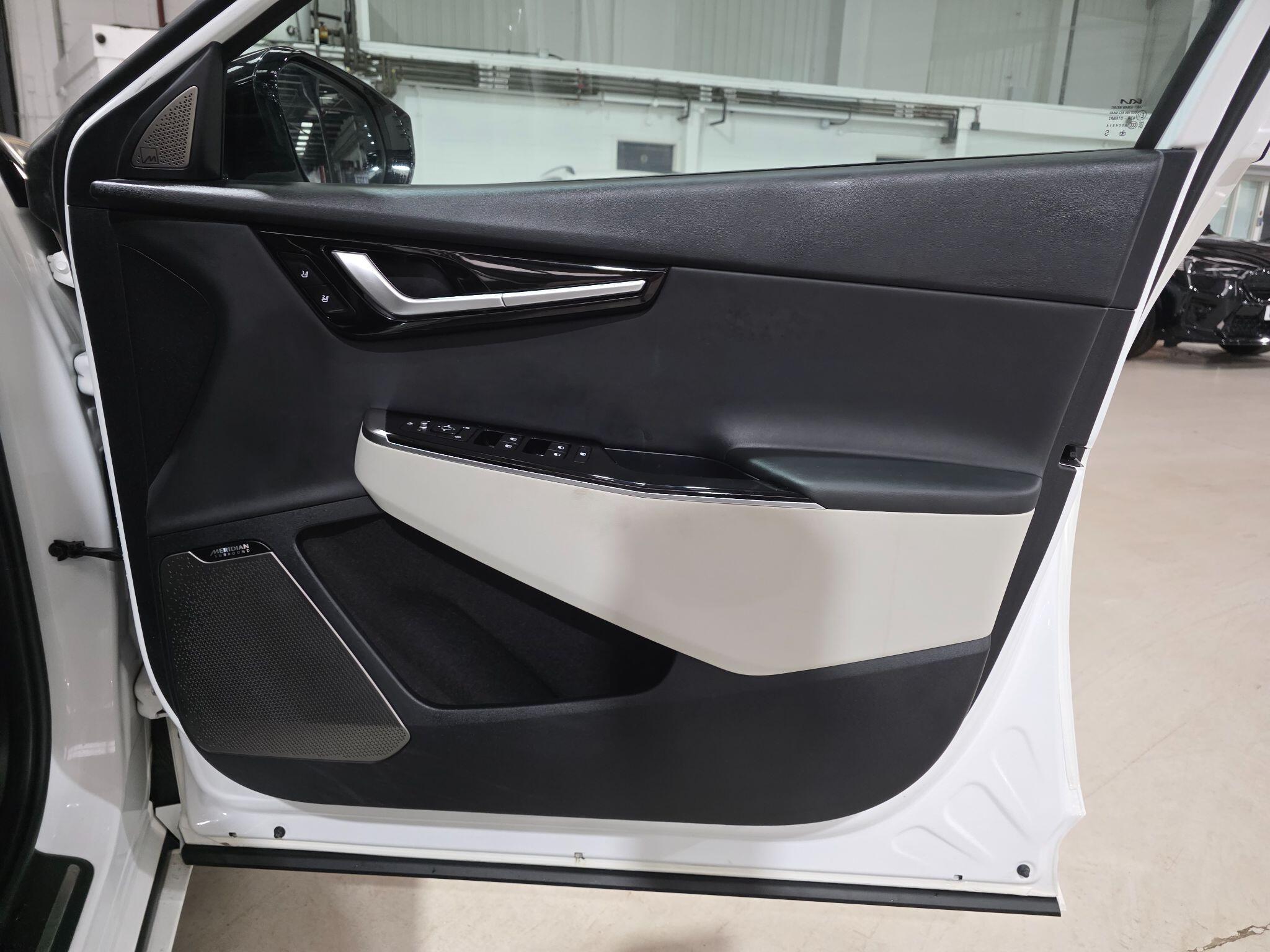 Kia Ev6 view 14