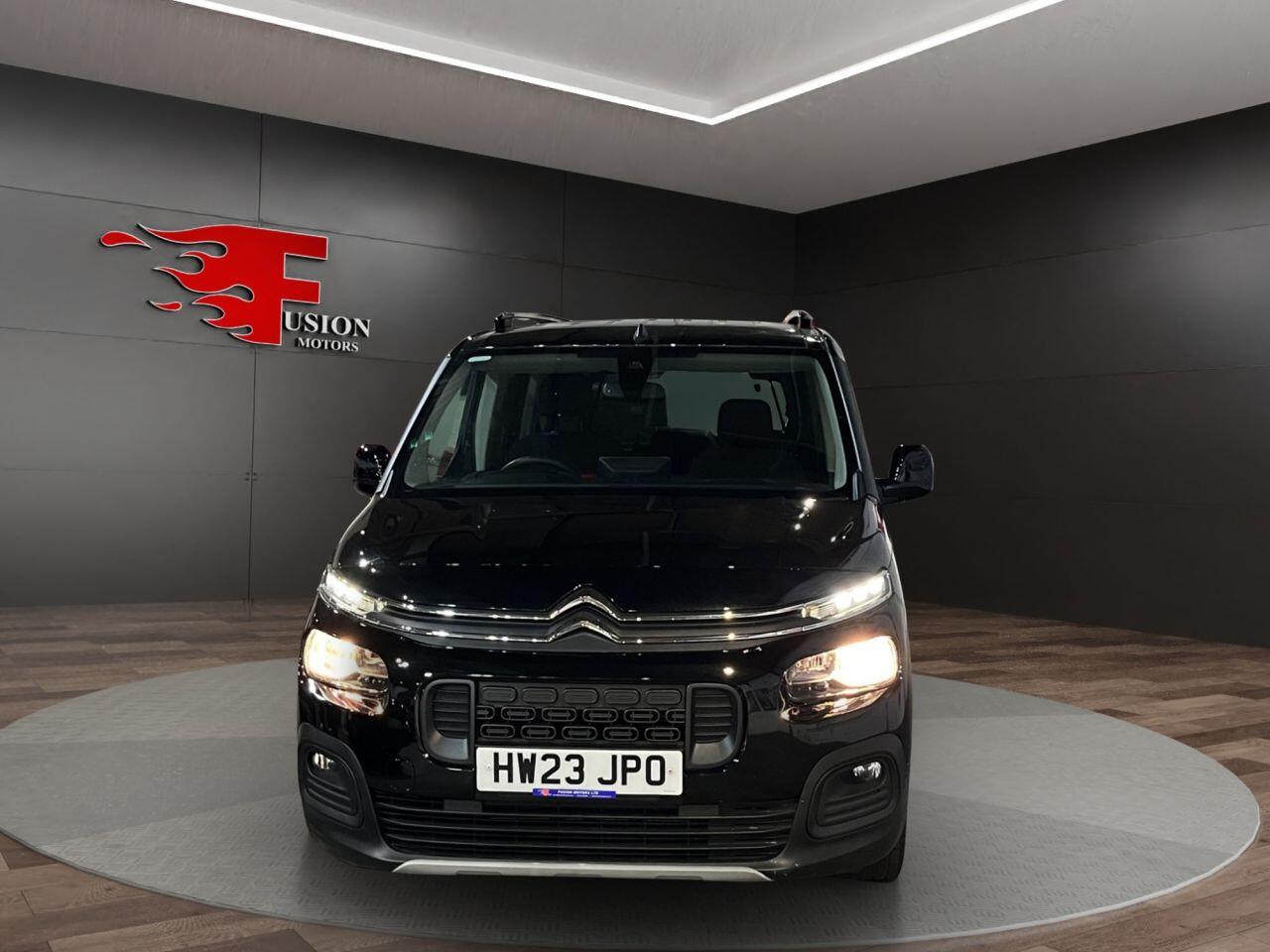 Citroen Citroen Berlingo view 2