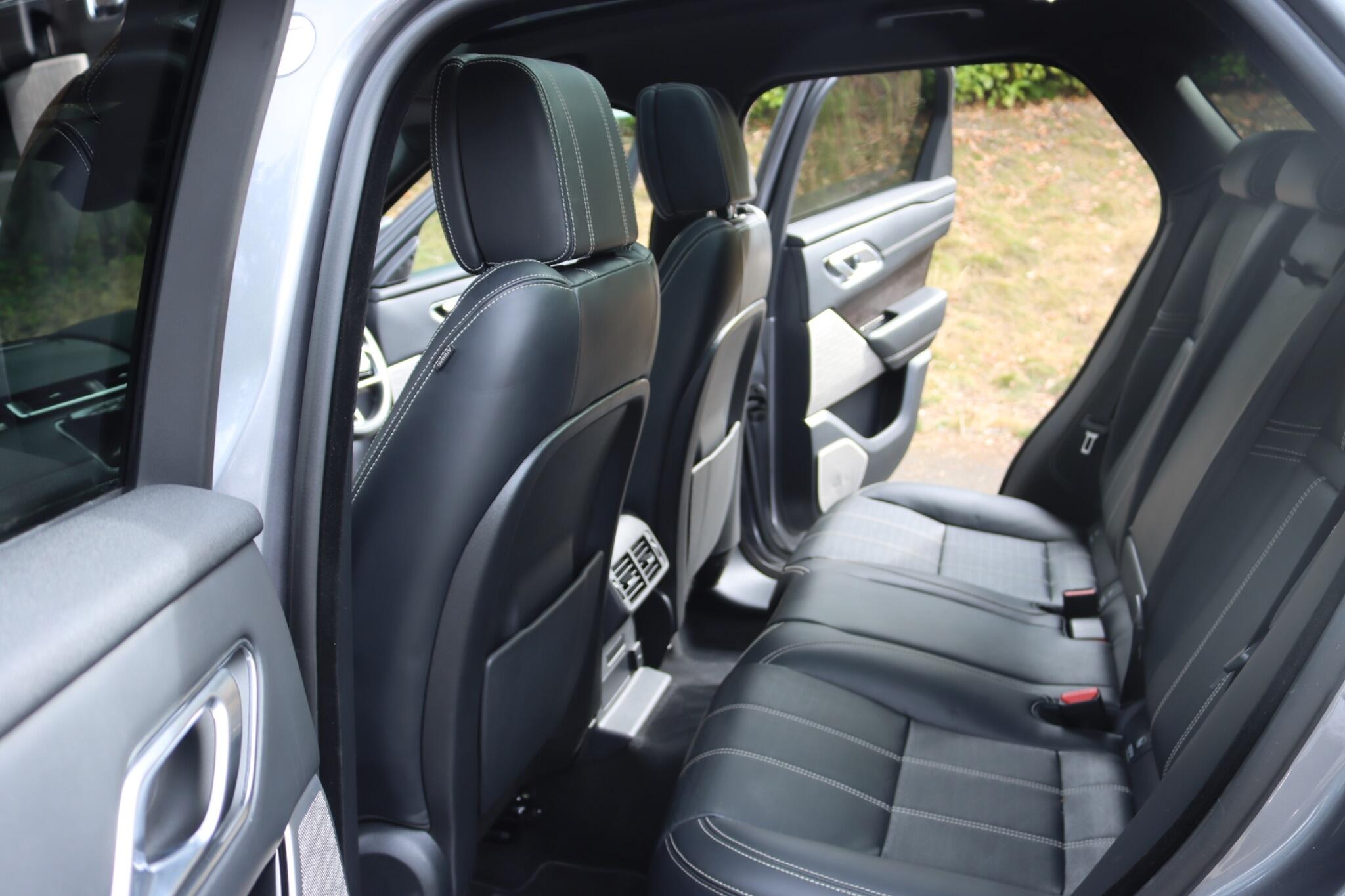 Land Rover Range Rover Velar view 7