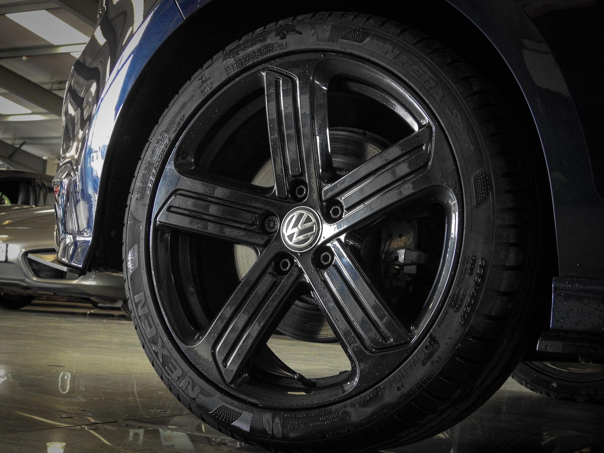 Volkswagen Golf view 22