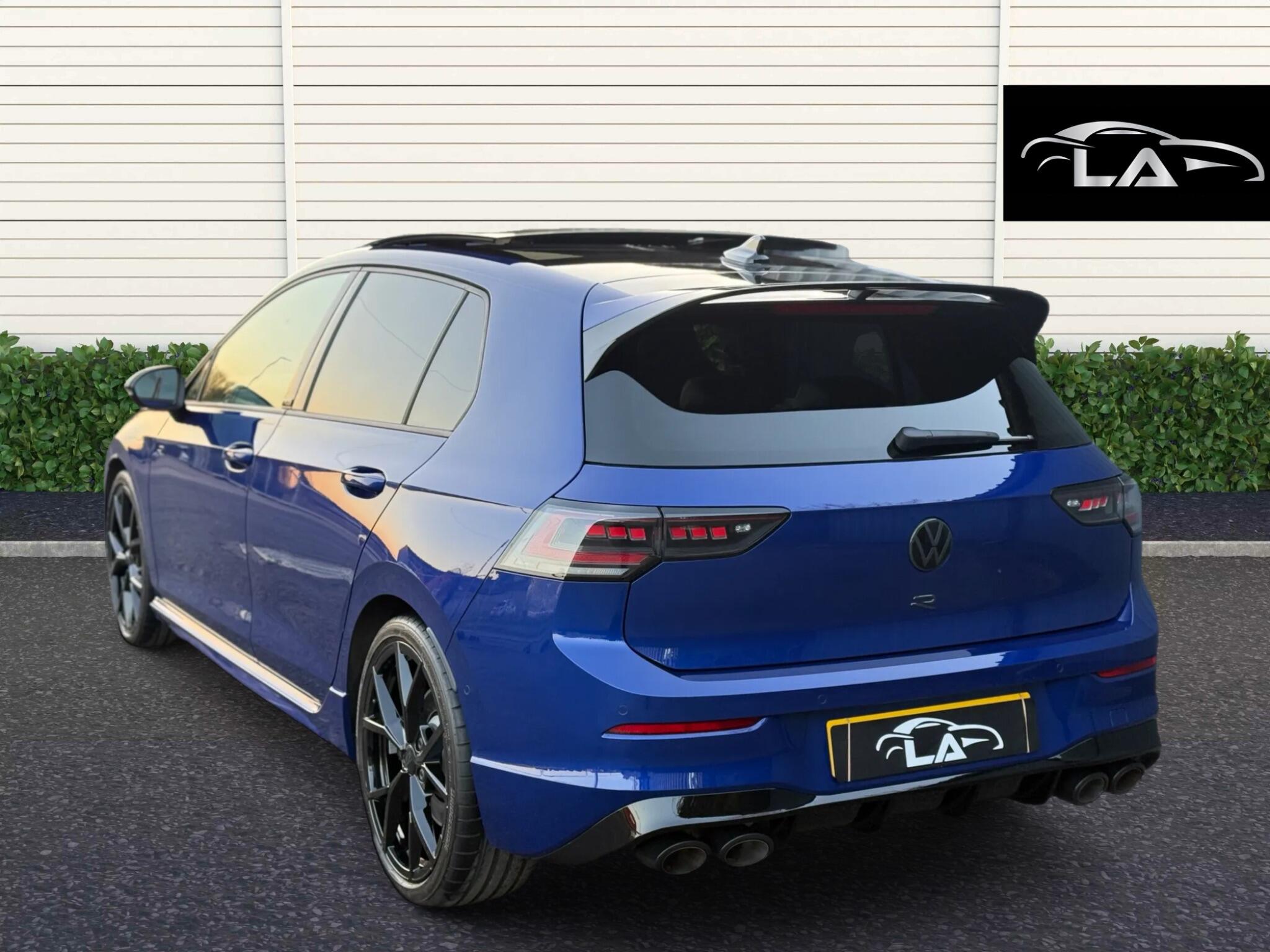 Volkswagen Golf view 6