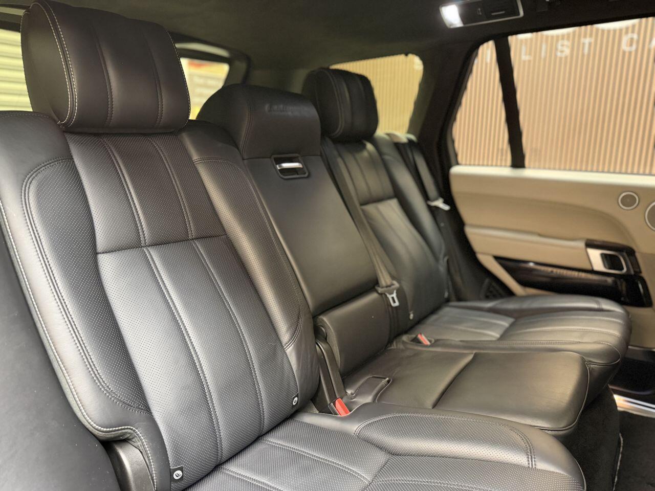 Land Rover Range Rover view 22