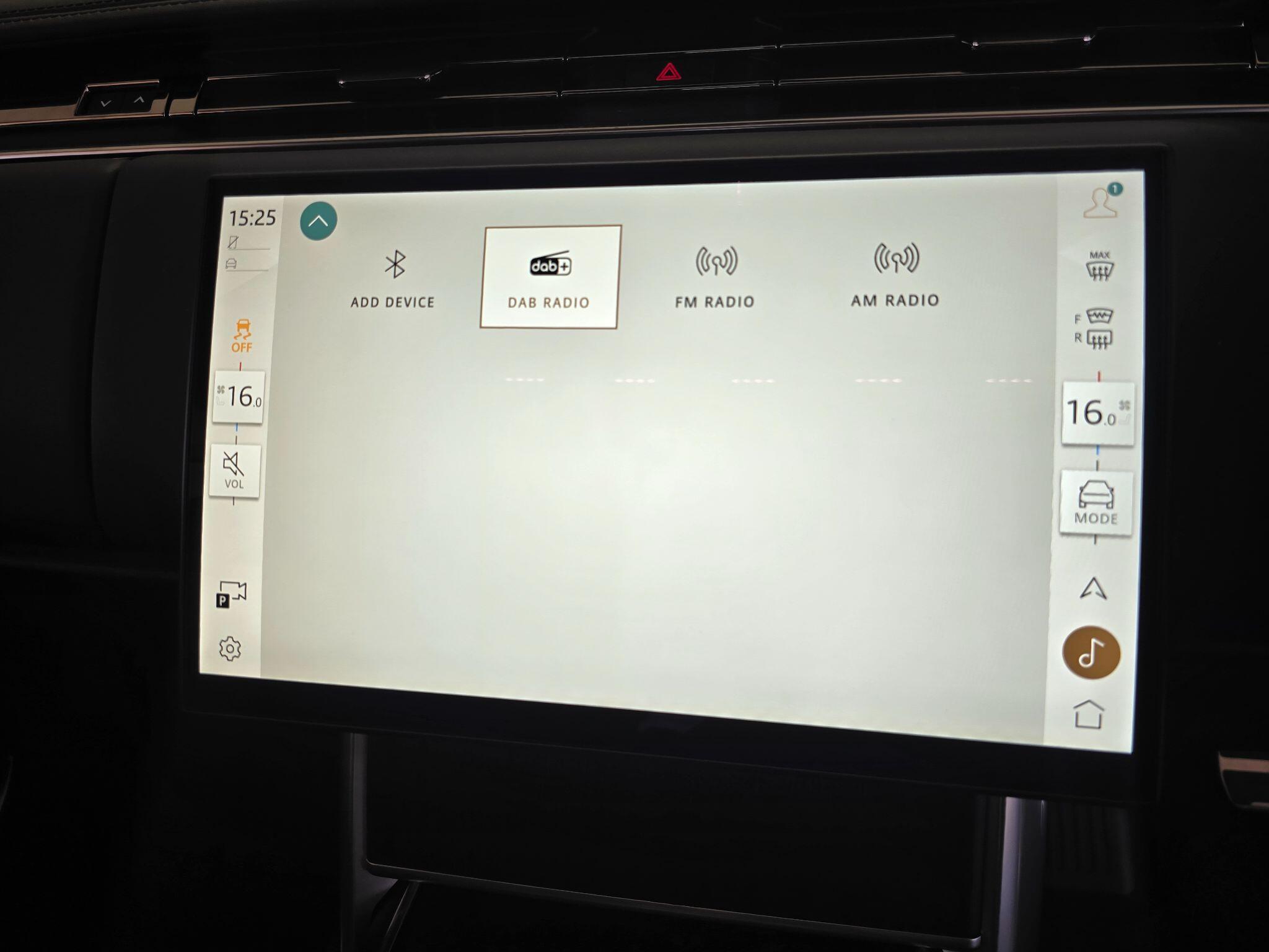 Land Rover Range Rover view 24