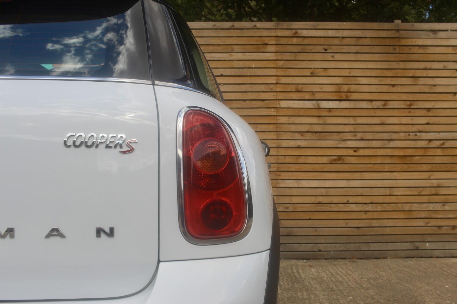 Mini Countryman view 32