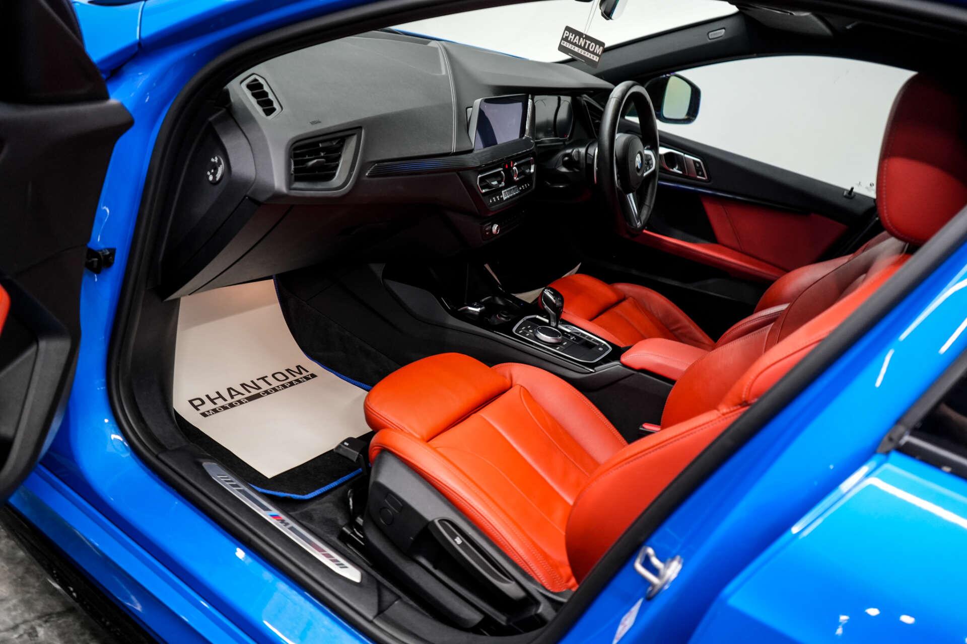BMW 1 Series view 24
