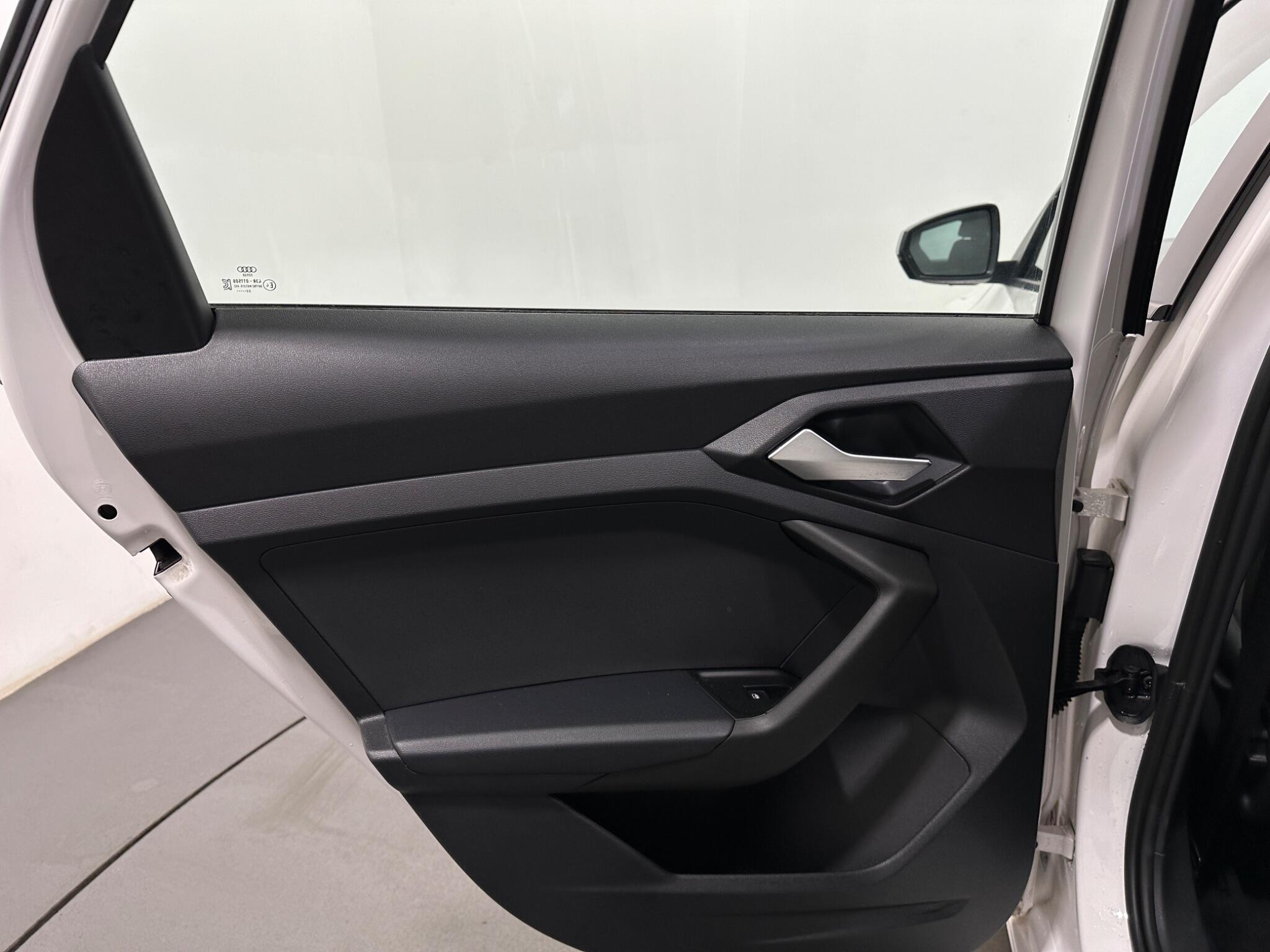 Audi A1 view 38