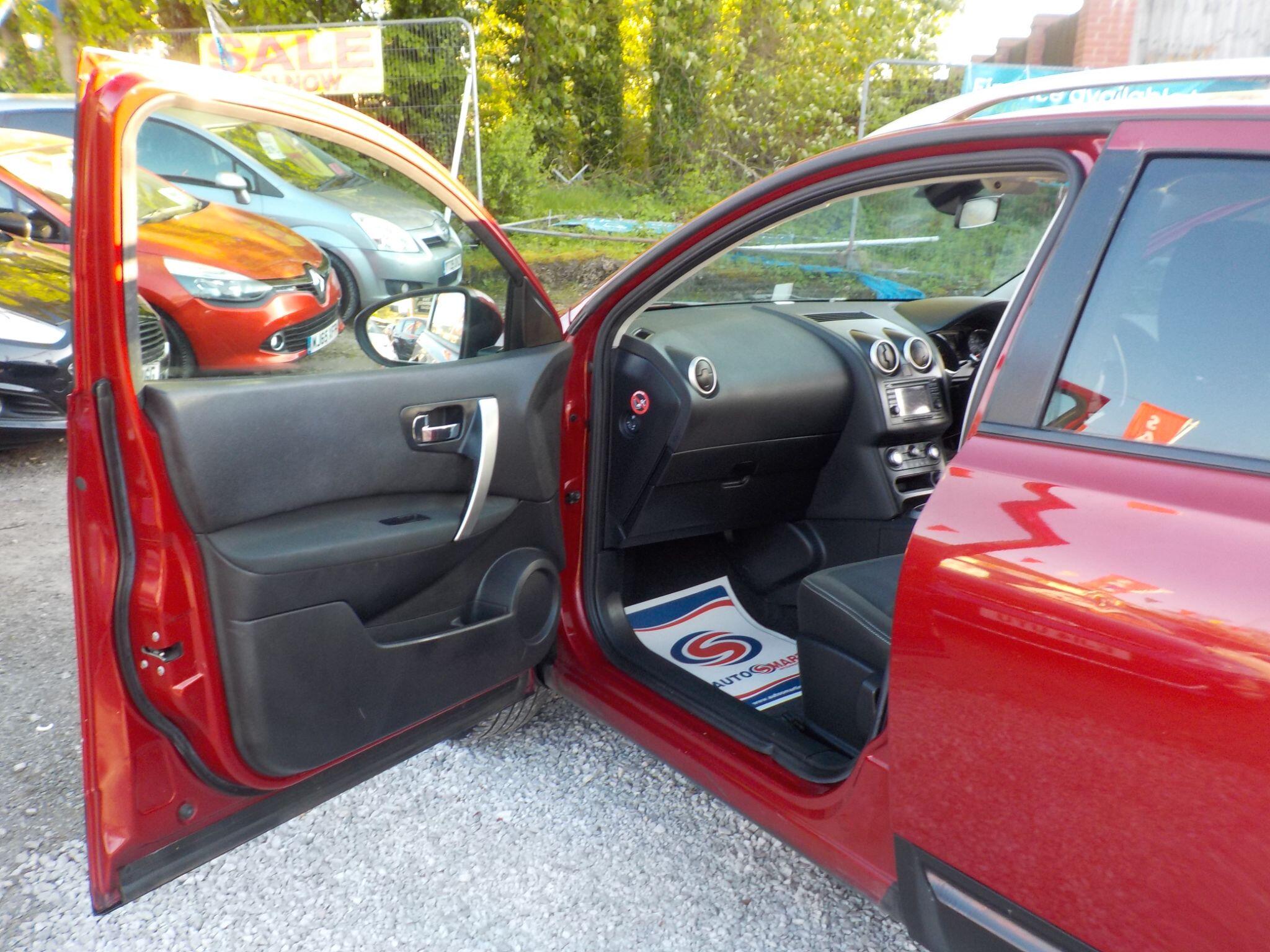 Nissan Qashqai 1.6 n-tec 2WD Euro 5 5dr