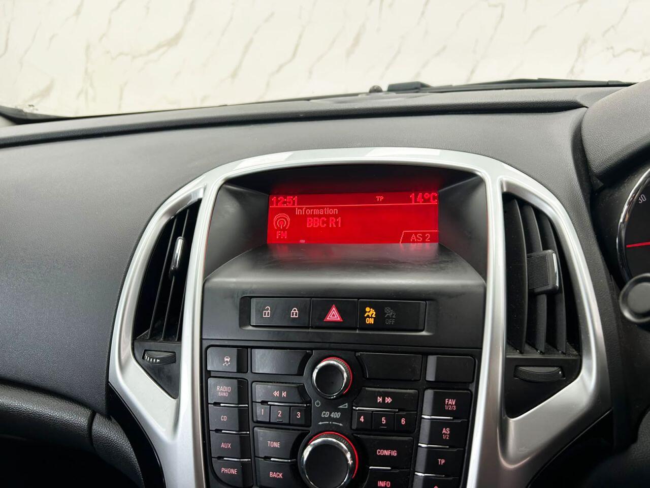 Vauxhall Astra view 15