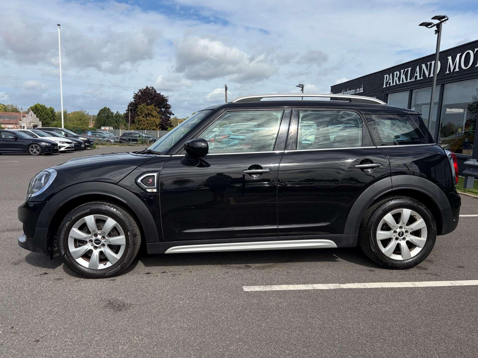 Mini Countryman view 5