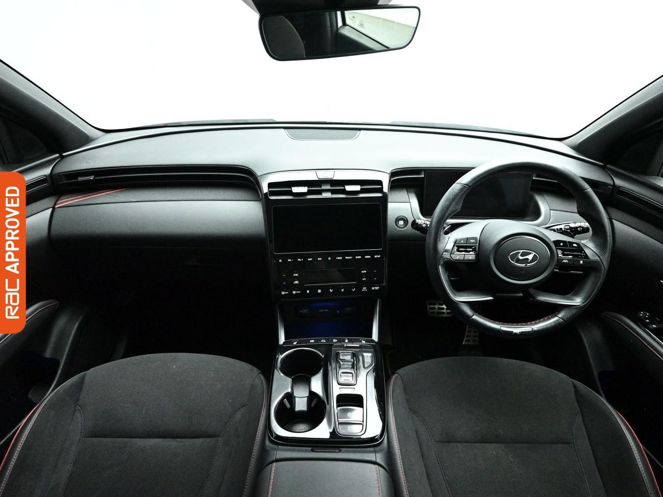 Hyundai Tucson view 2