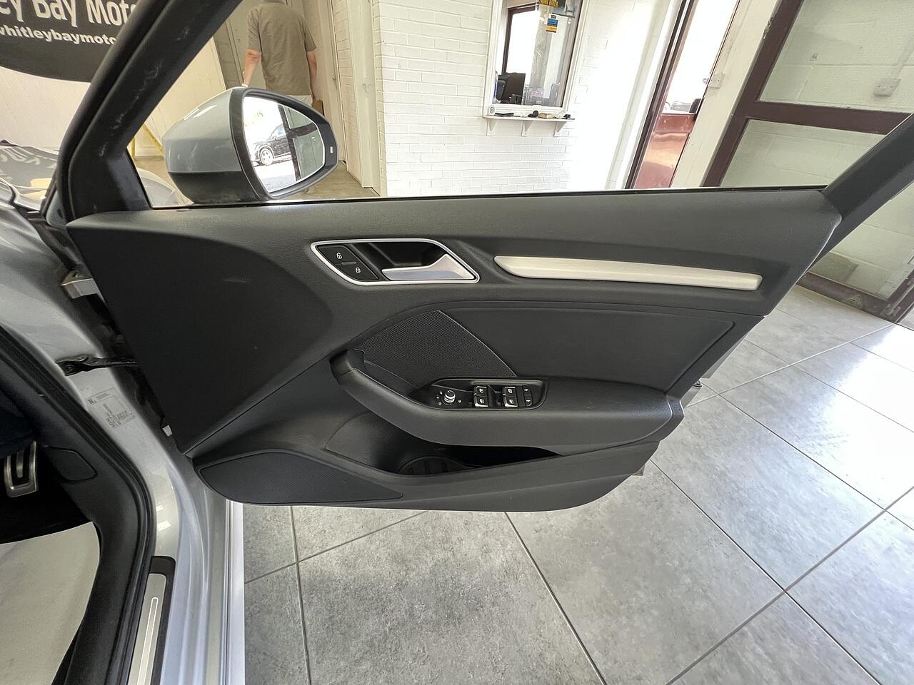 Audi A3 view 13