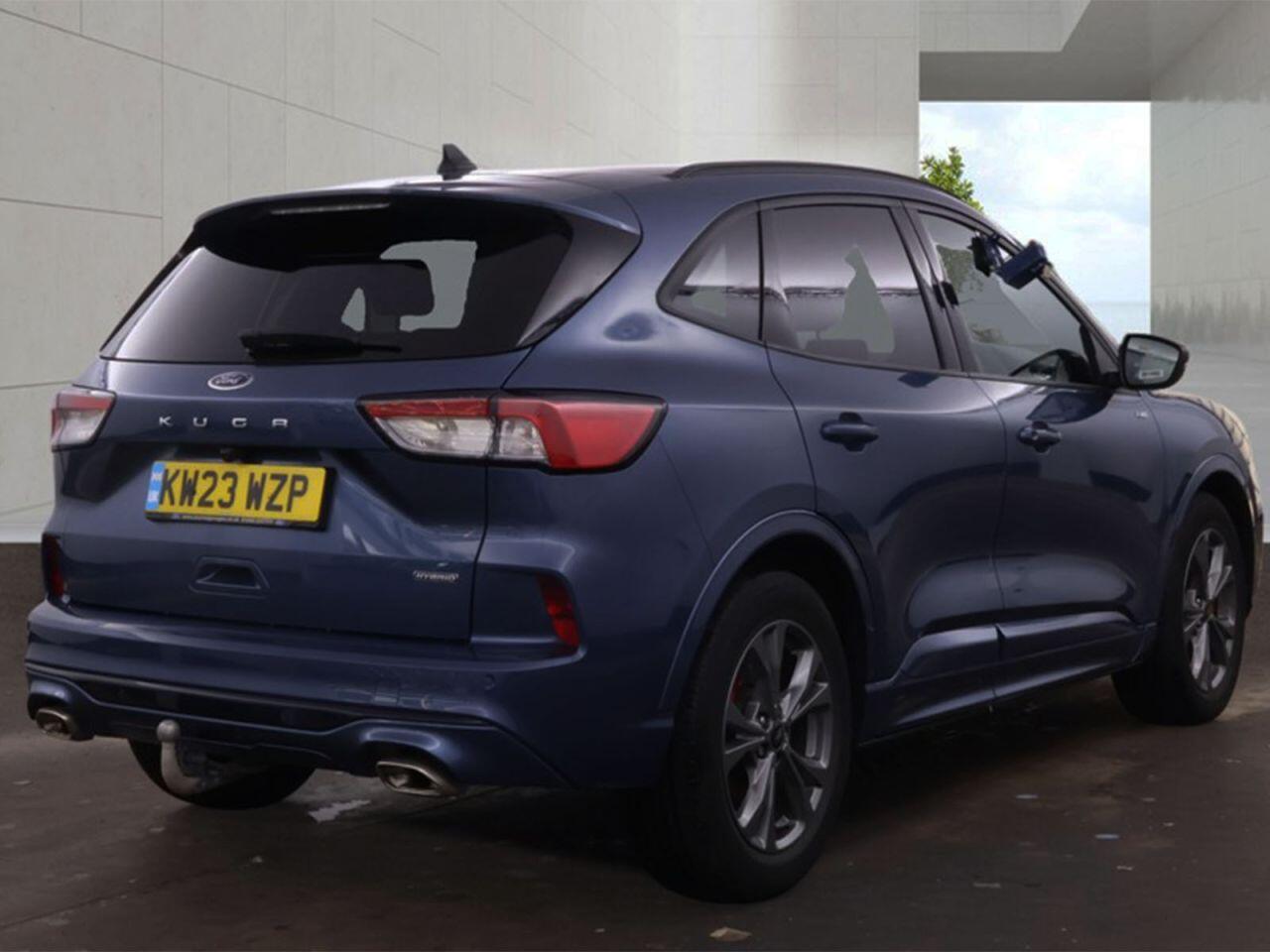Ford Kuga view 4