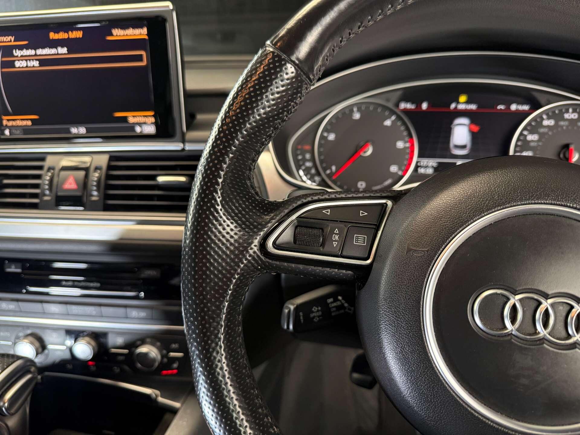 Audi A6 view 28
