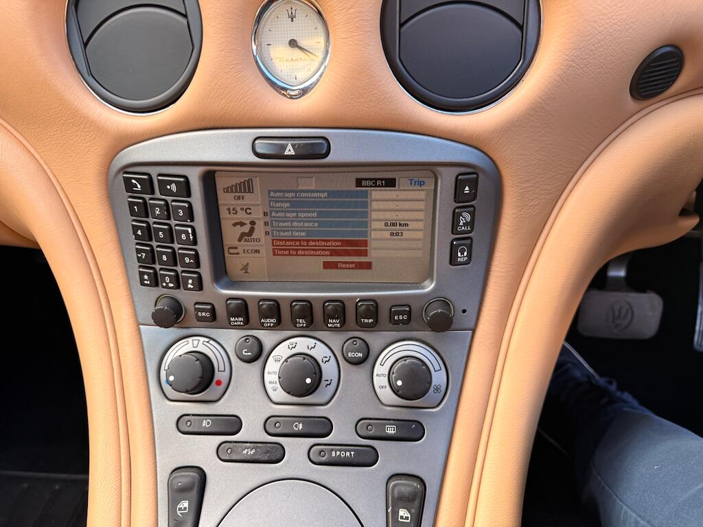 Maserati Coupe view 46