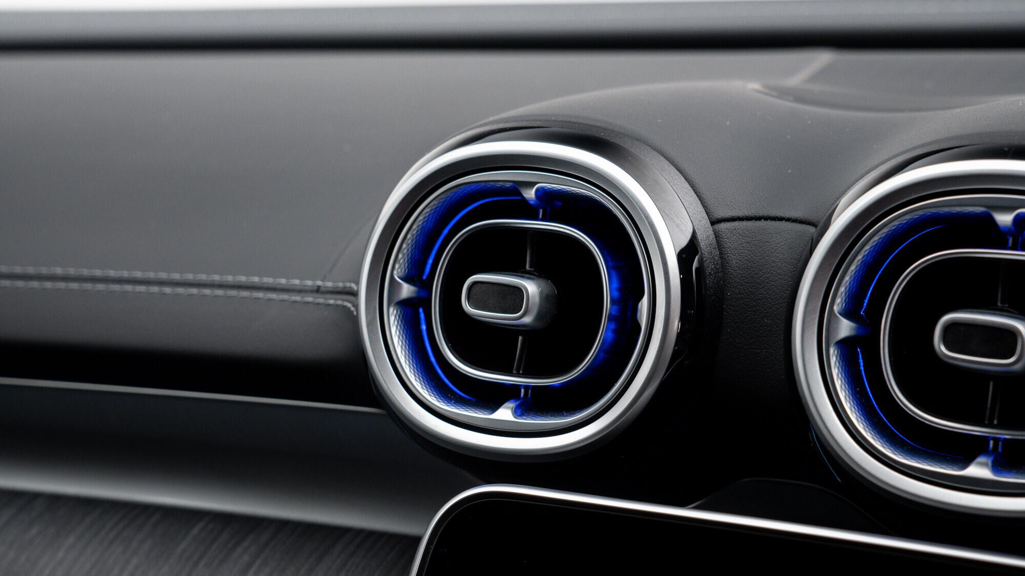Mercedes-Benz Cle view 45
