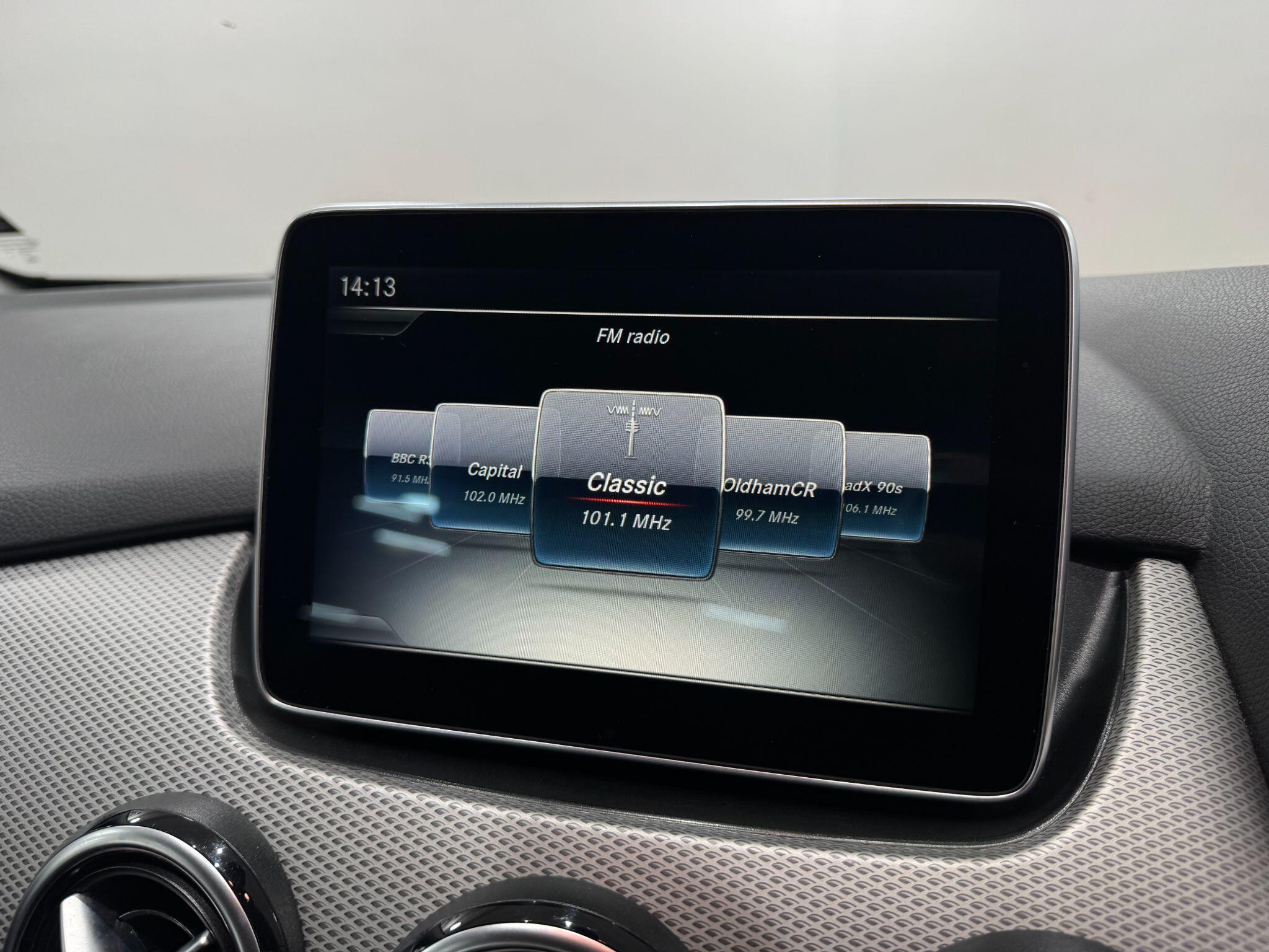 Mercedes-Benz B-Class view 40