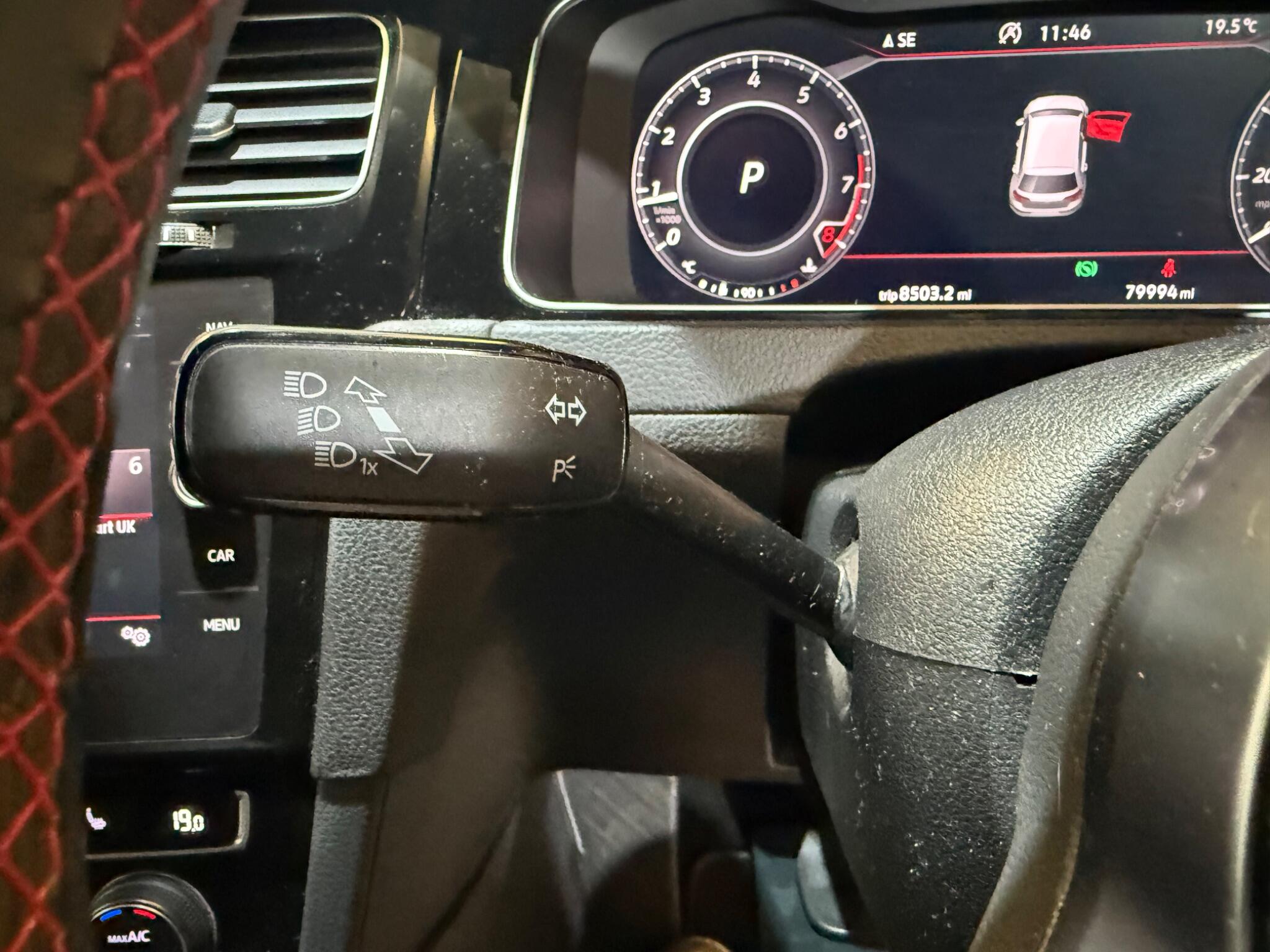 Volkswagen Golf view 29