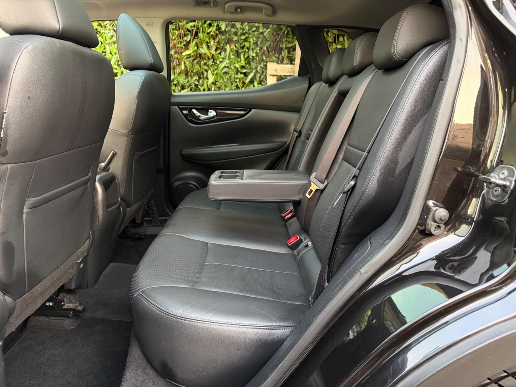 Nissan Qashqai view 25