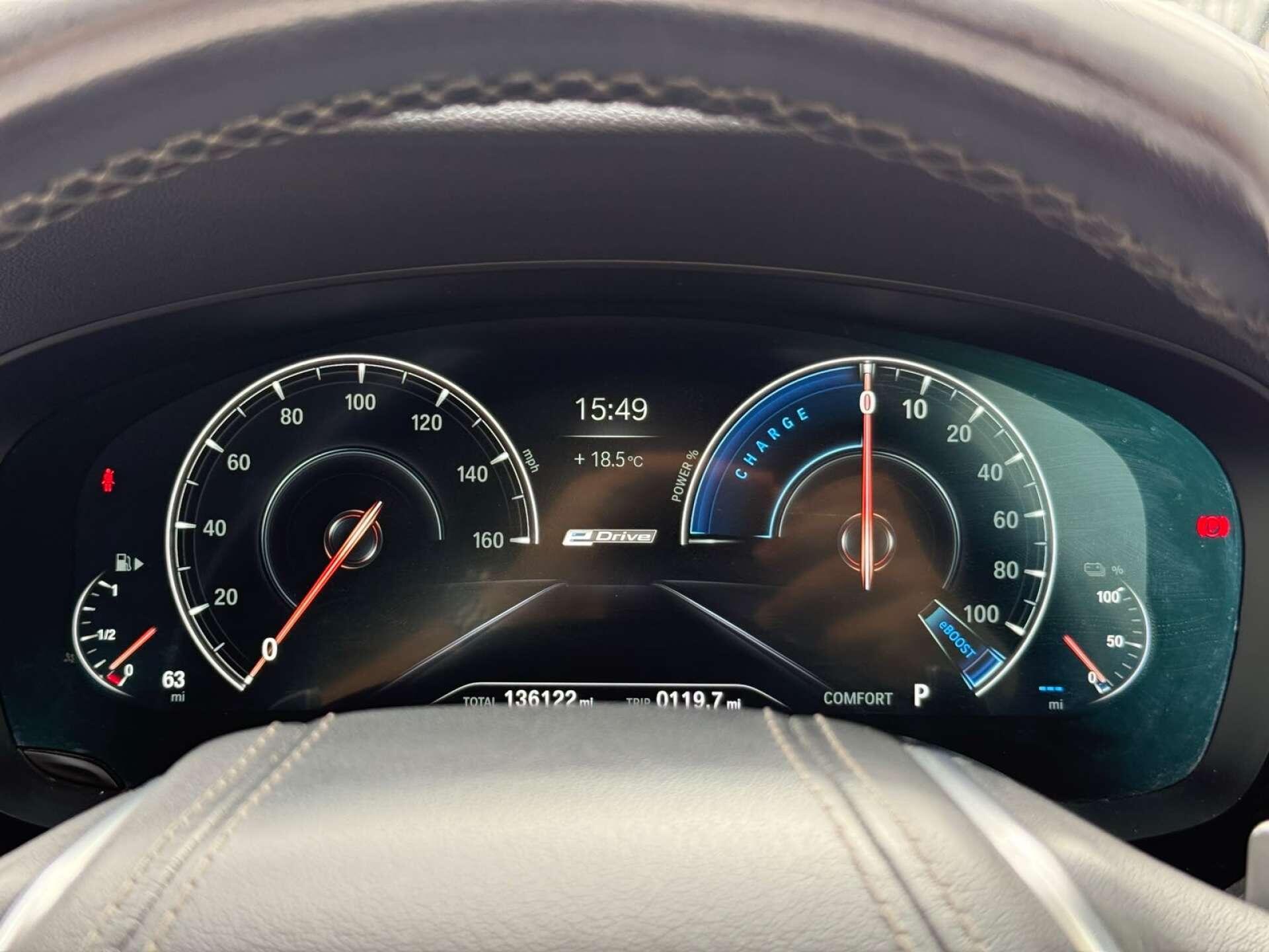 BMW 5 Series view 80